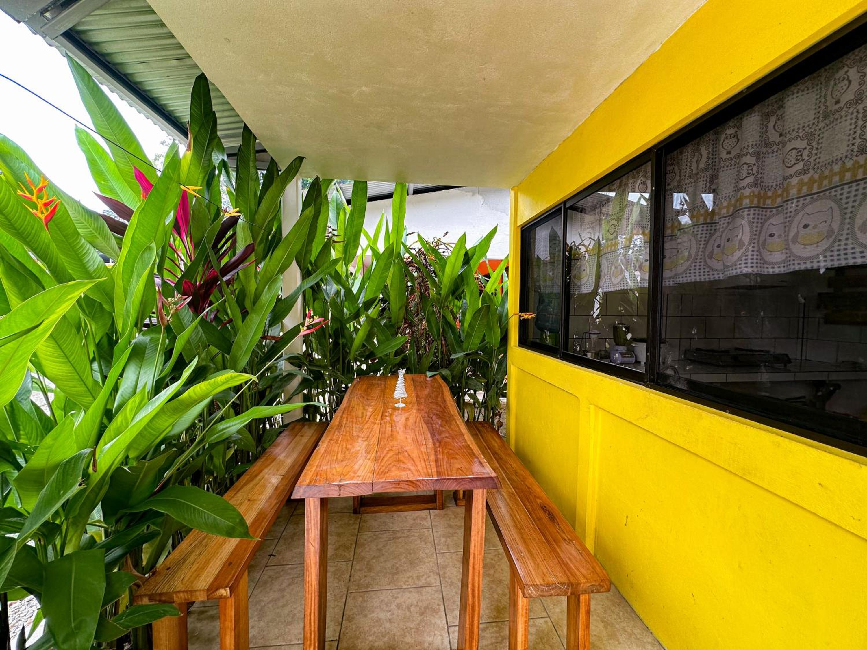 Casitas Coloradas Puerto Viejo