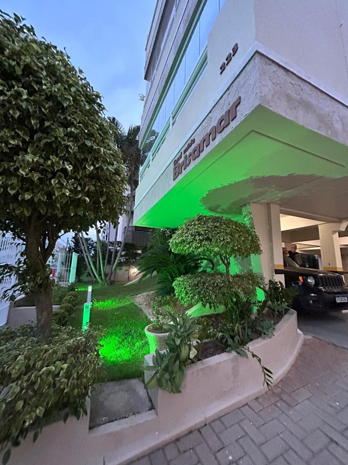 Excelente Apartamento Na Praia de Ingleses Gaivotas Pertinho do Mar