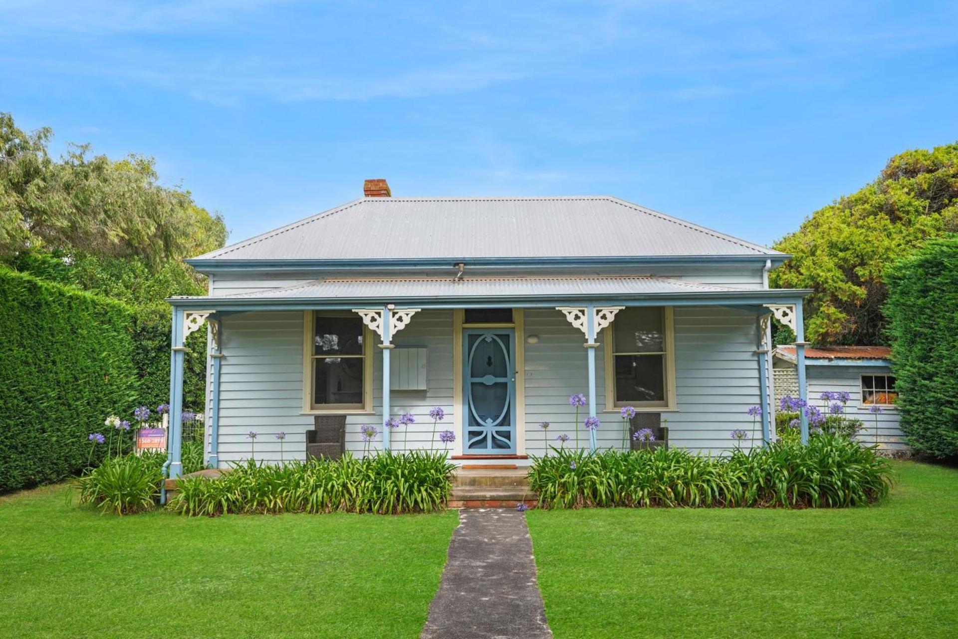 Palm Cottage view 3