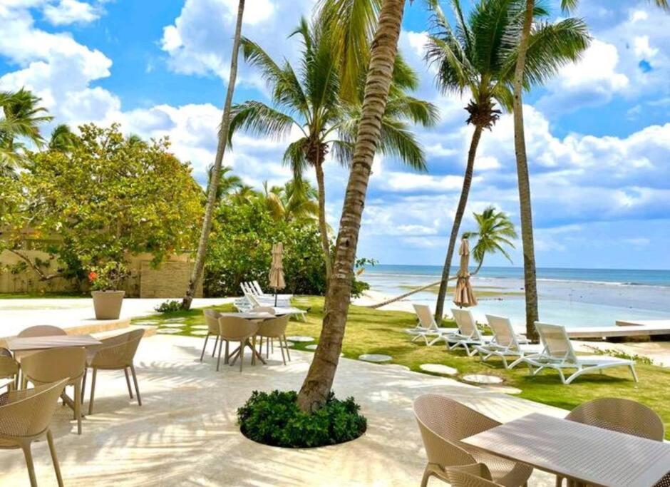 Beautiful beachfront apartment
