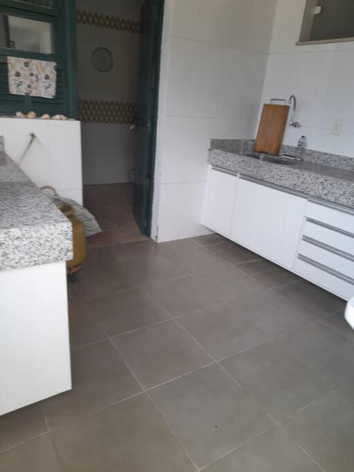 Casa Grega em Angra dos Reis com Piscina e Vista Espetacular