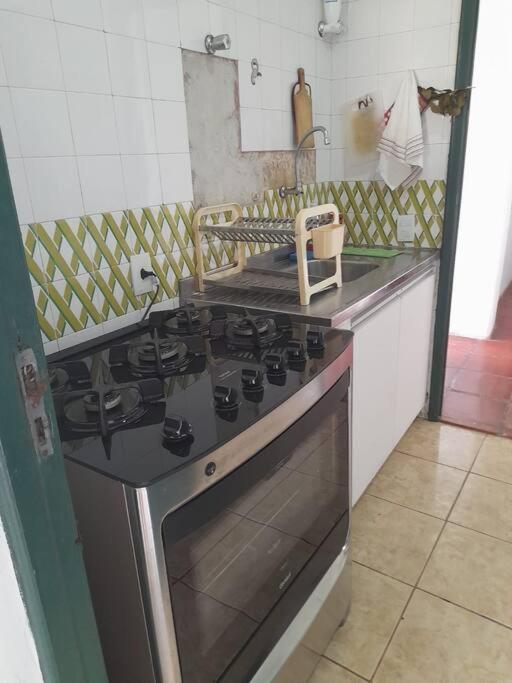 Casa Grega em Angra dos Reis com Piscina e Vista Espetacular