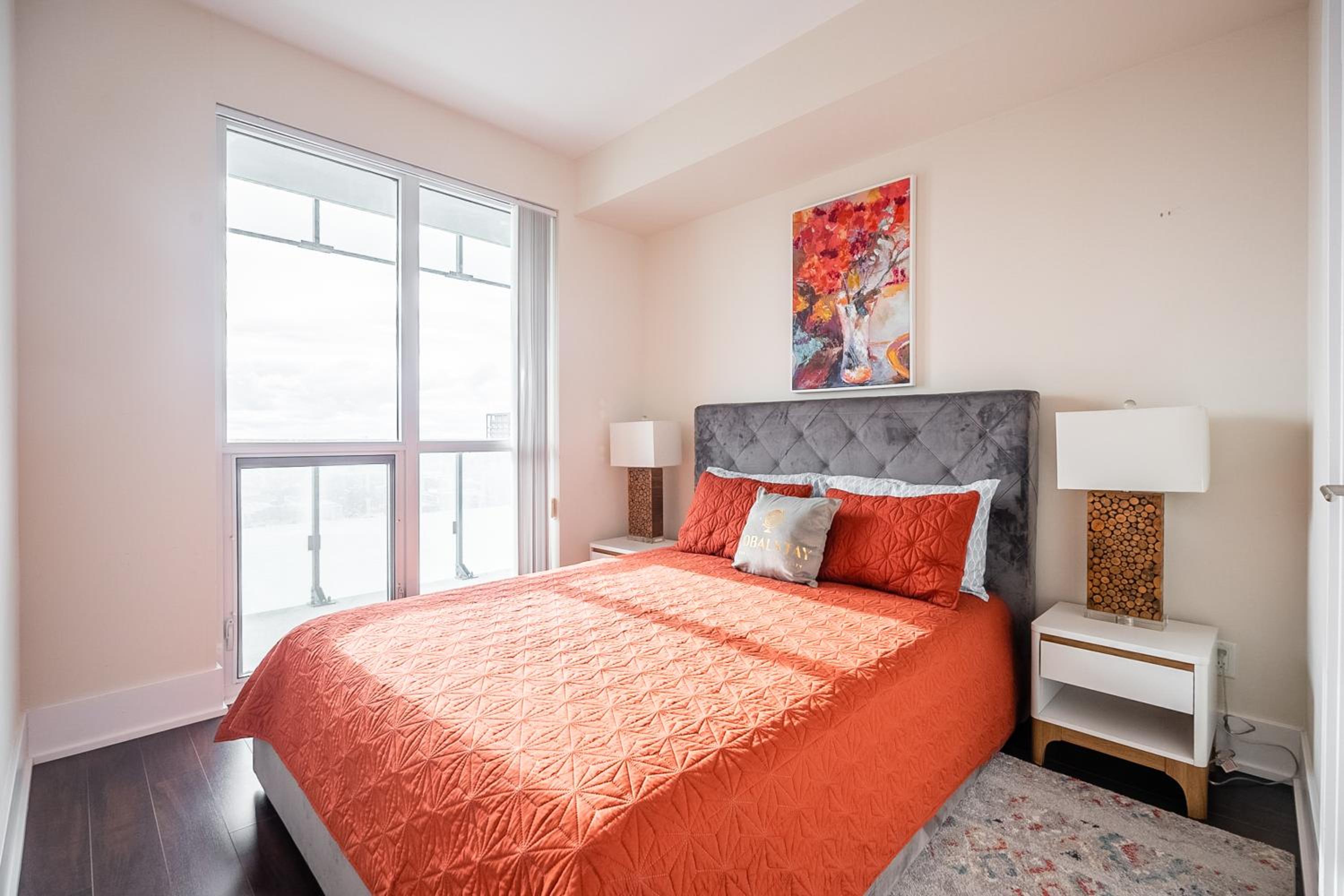 GLOBALSTAY Modern Downtown Apartment view 4