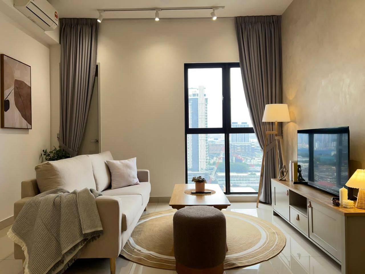 KL City View 2R1B Free Wifi 6pax