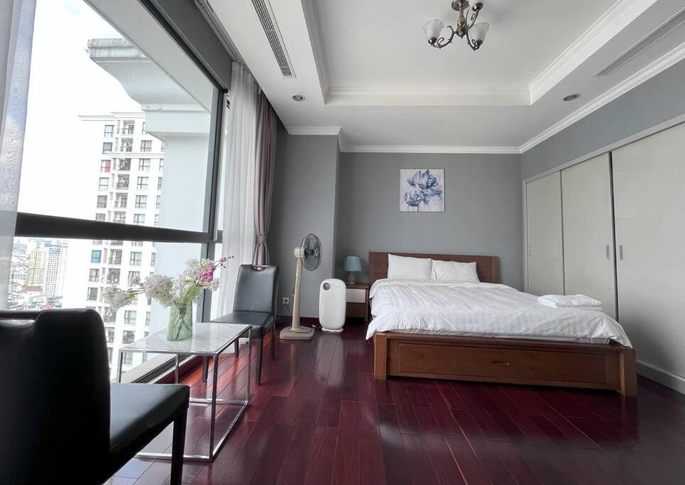 Vinhomes Royal City 3 Bedrooms