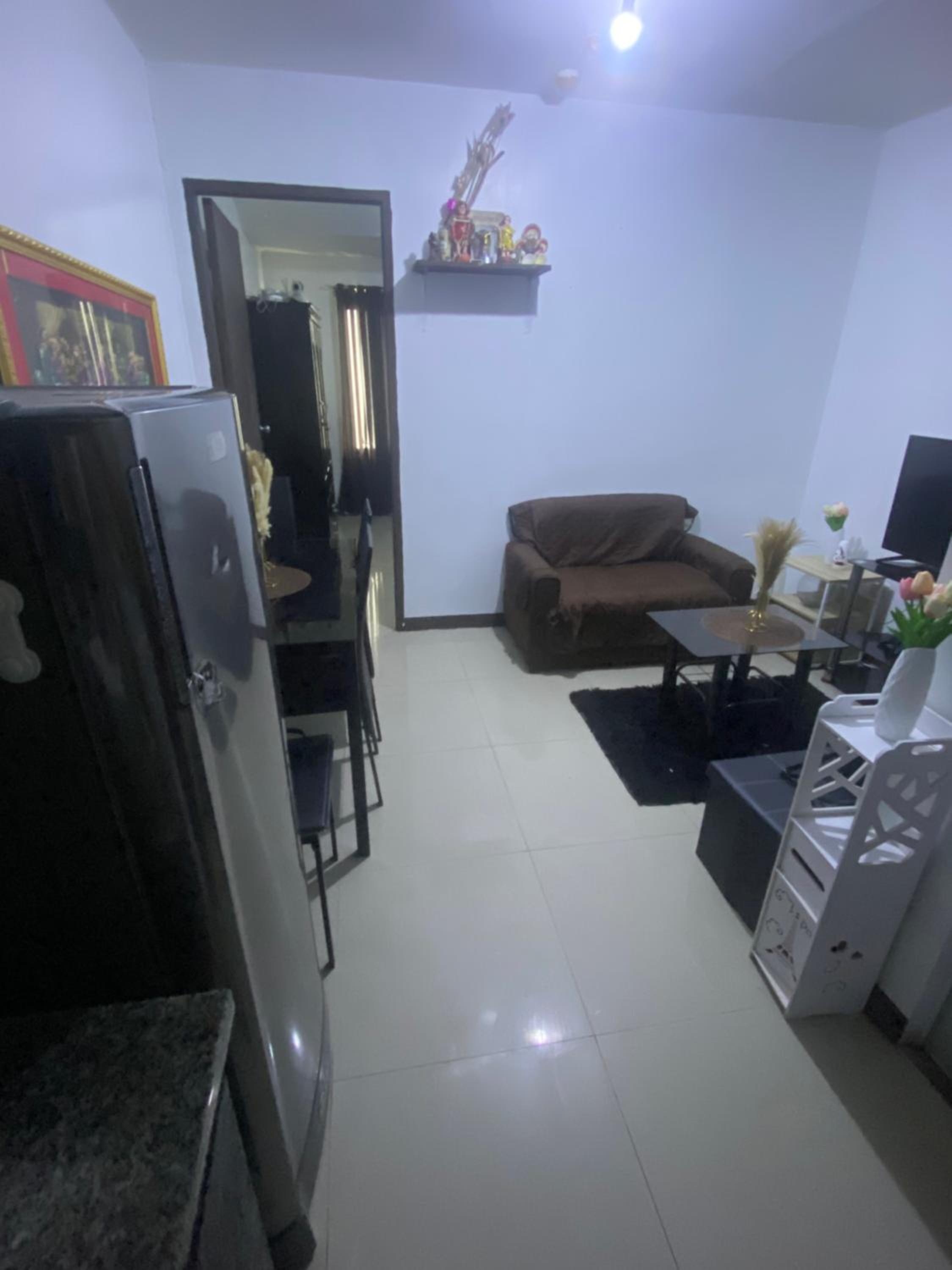 Fionas Apartment