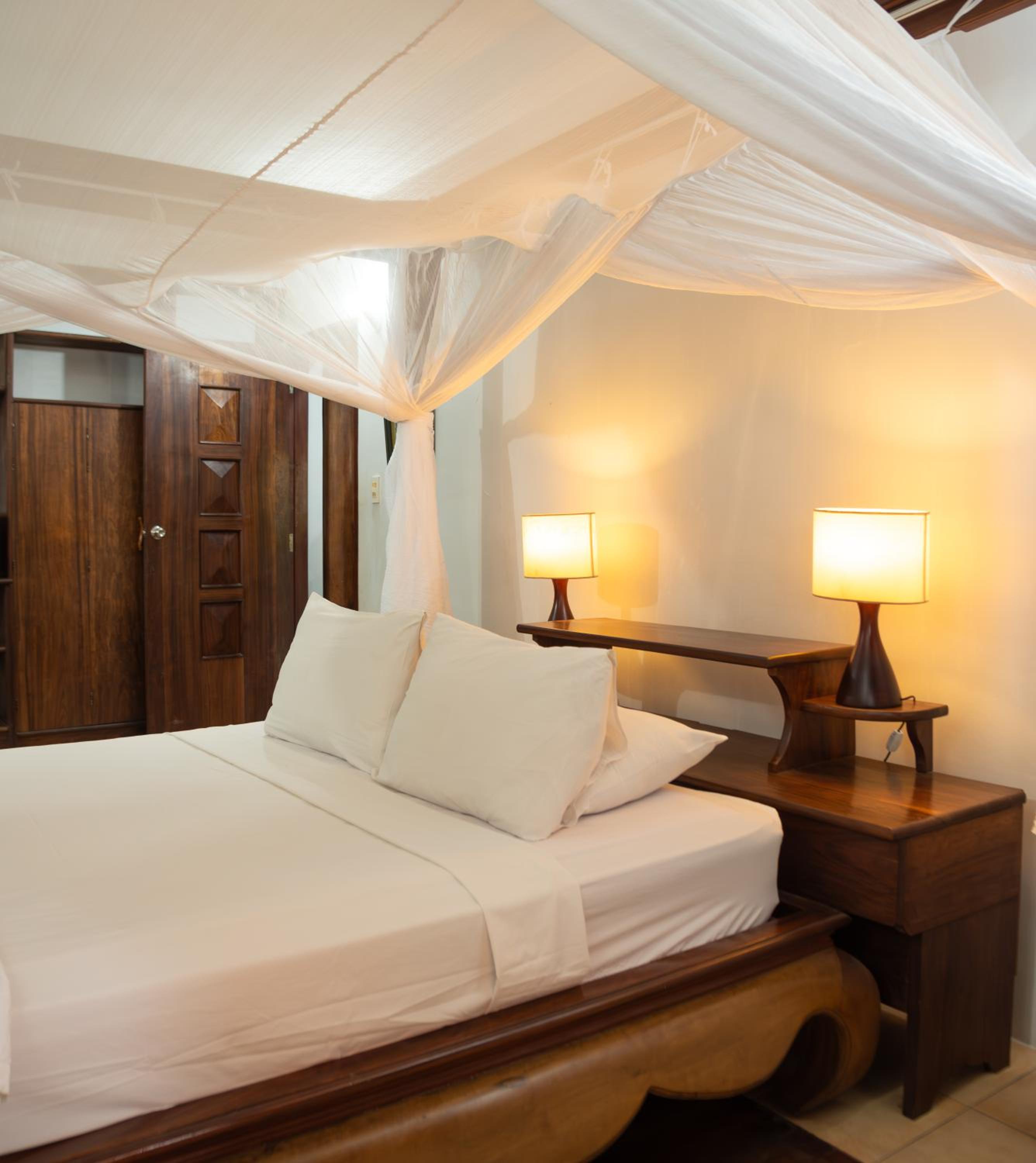 Full Moon Beach Resort