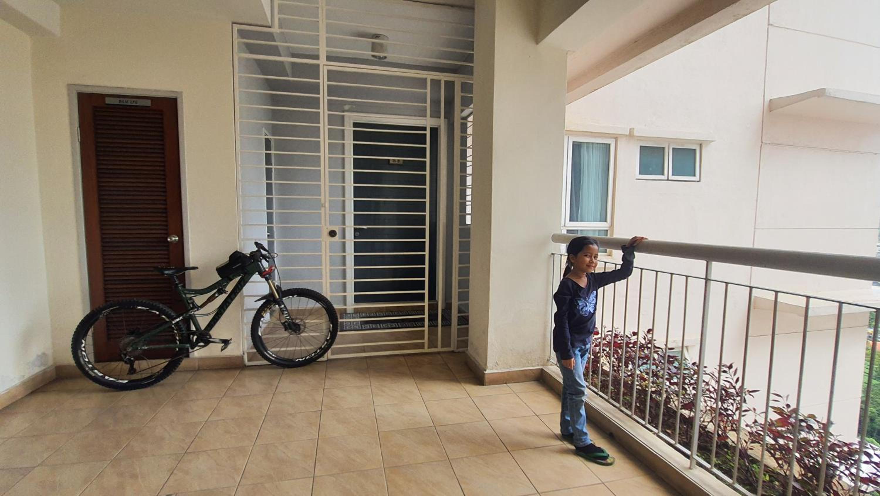 Homestay Jalan Tun Razak walking distance IJN, HKL, MRT Raja Uda, PUSRAWI, KPJ, PERKESO, Istana Budaya Гостевой дом Куала-Лумпур โฮมสเตย์ กัวลาลัมเปอร์