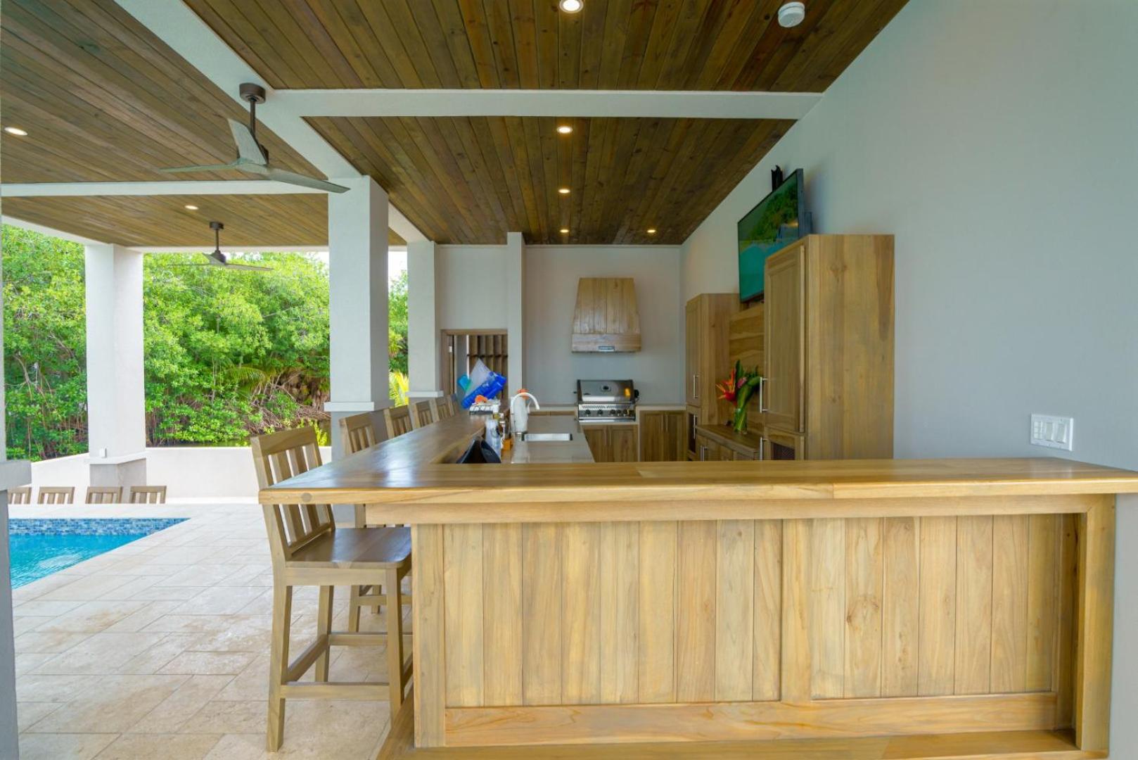 NEW 3 Story Waterfront 4Bedroom Villa with Amazing Sunset Mountain Views