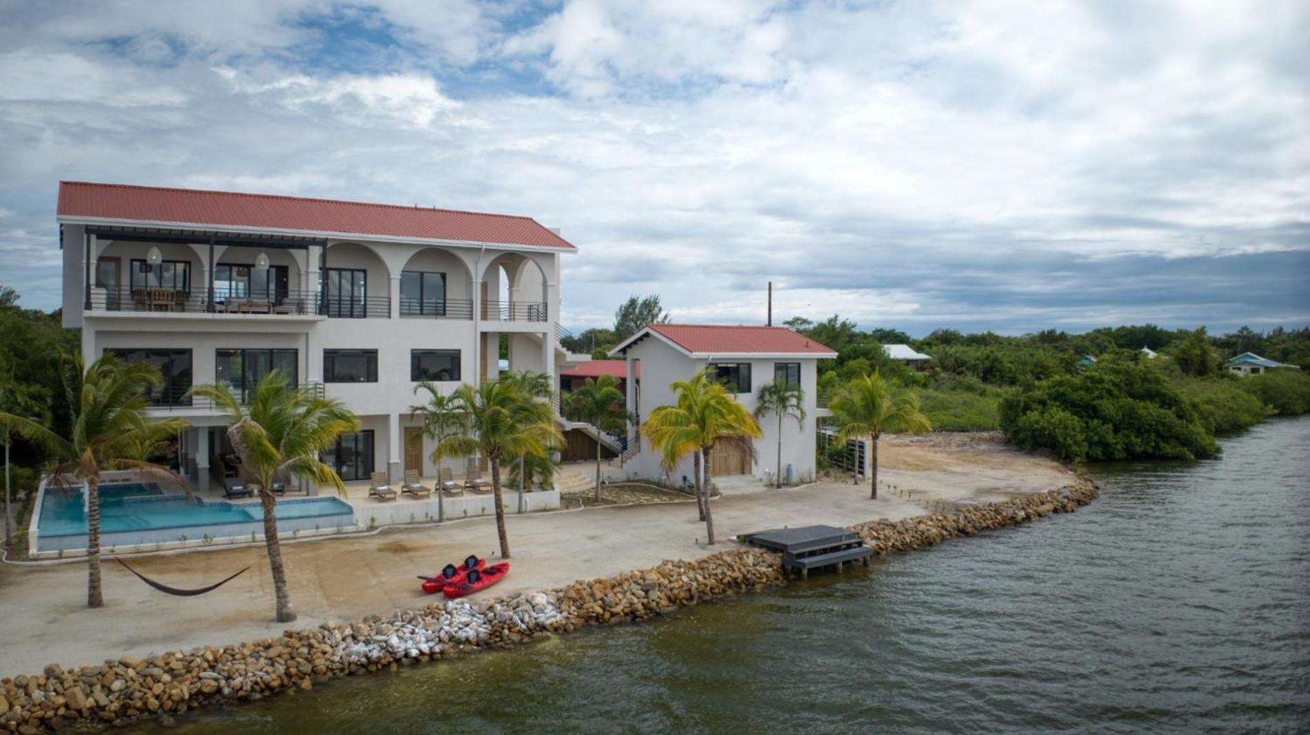 NEW 3 Story Waterfront 4Bedroom Villa with Amazing Sunset Mountain Views
