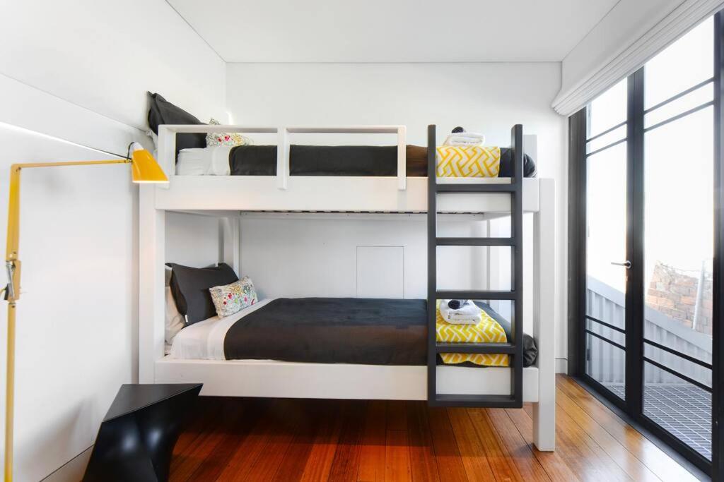TWO FIVE ZERO / RICHMOND