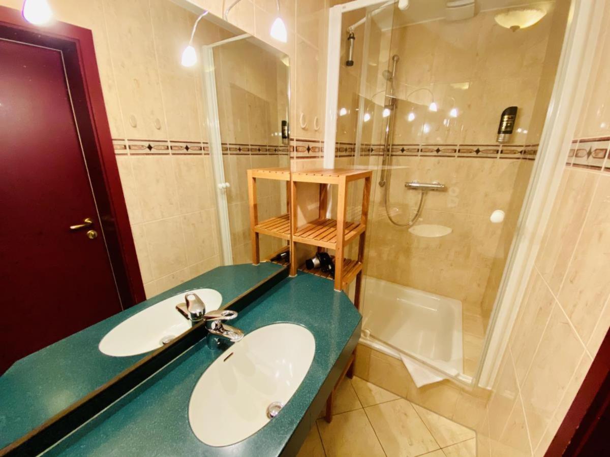 Doppelzimmer Bar, direkt am Alten Strom