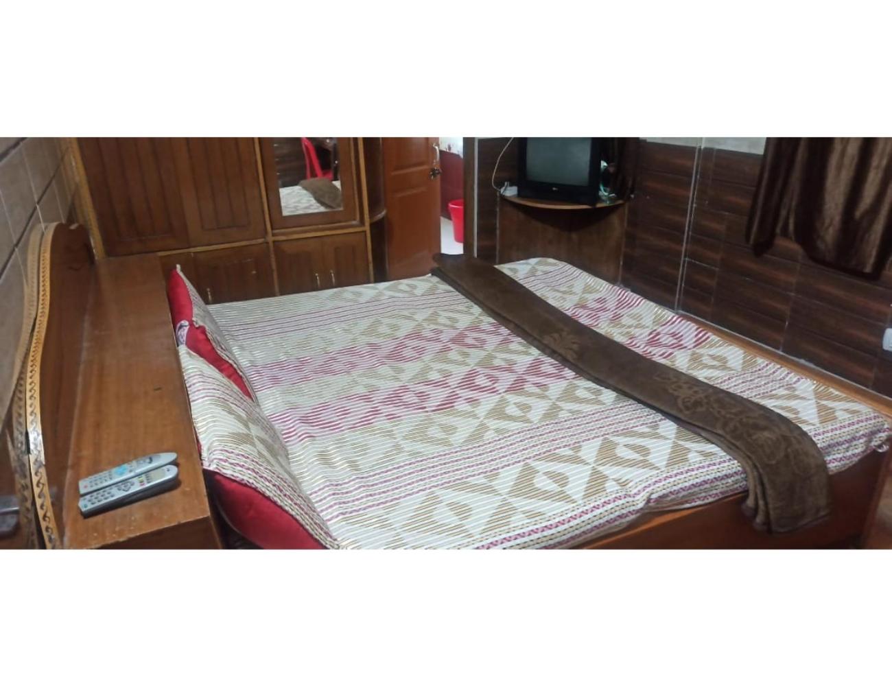 Photo 8