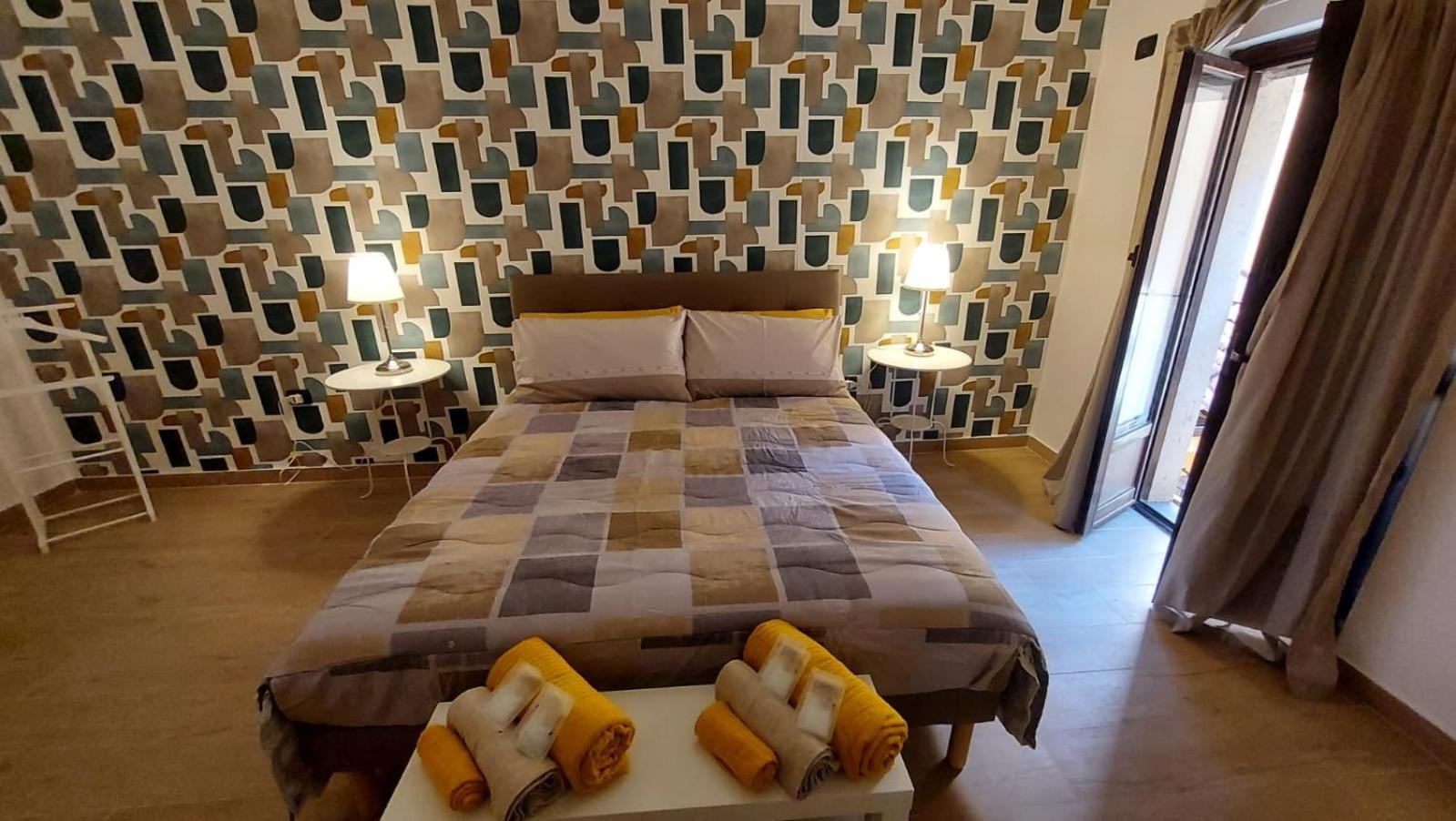DN Holiday House en Catania — hotel room