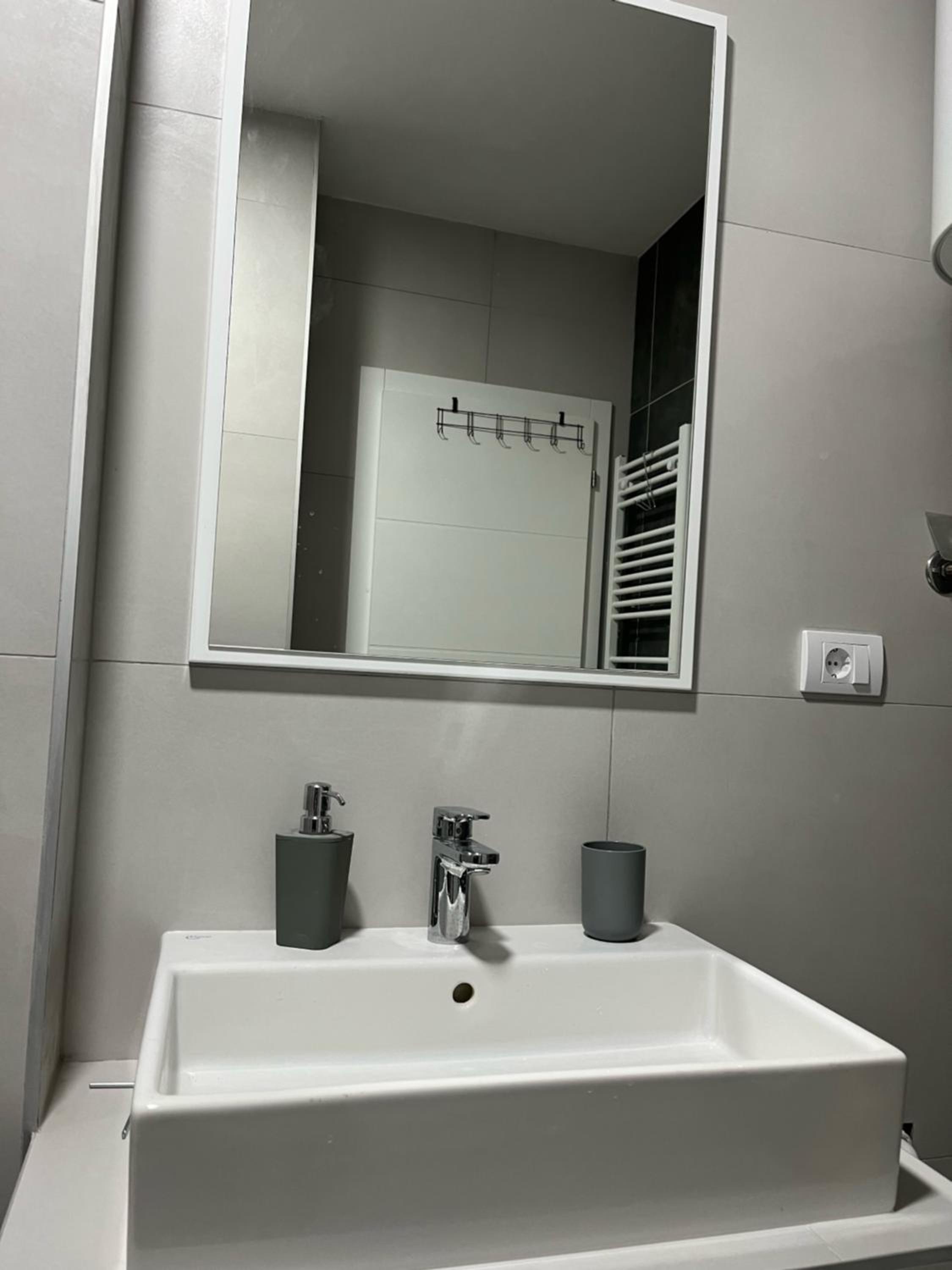 Apartment 24