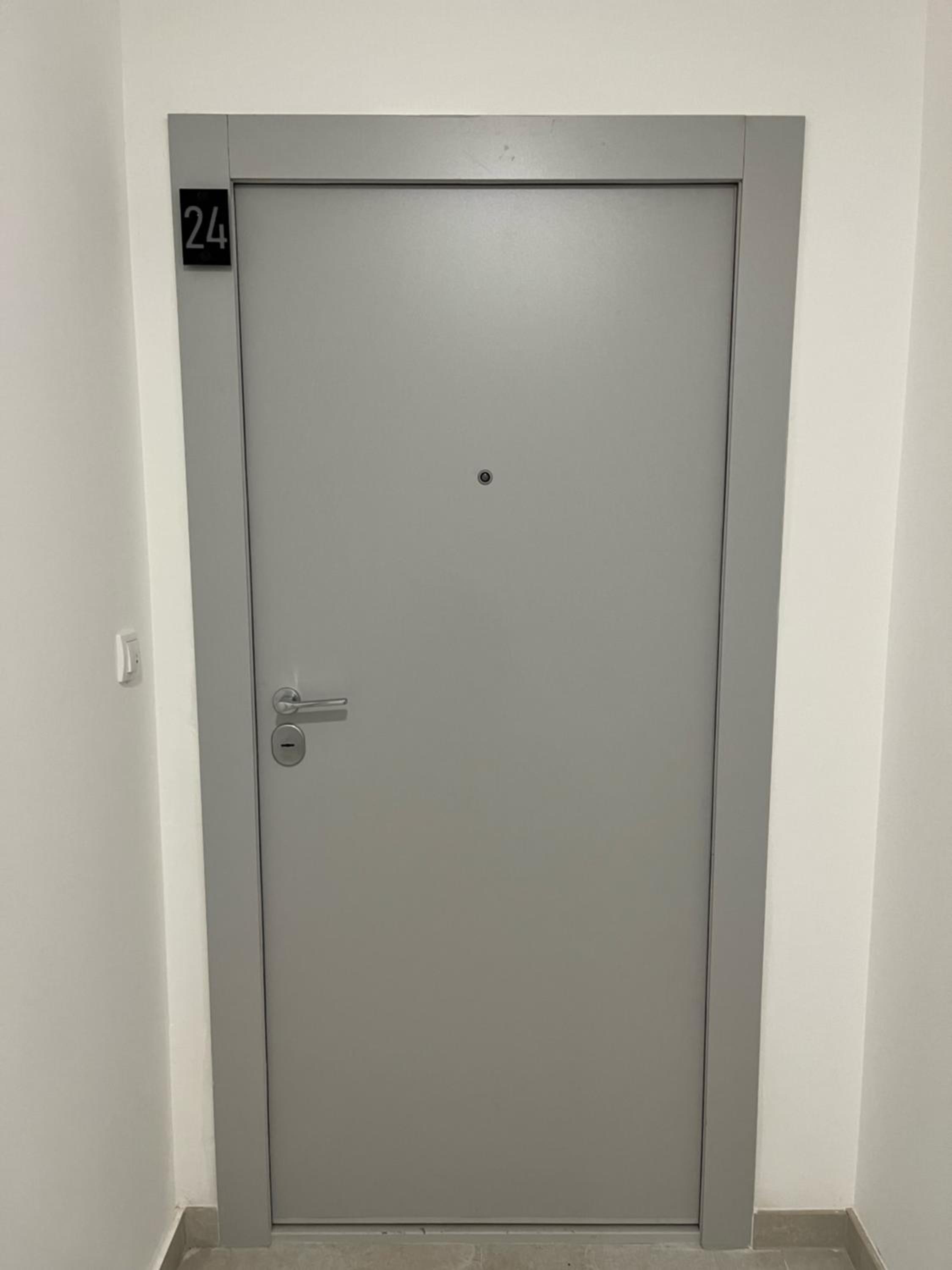 Apartment 24