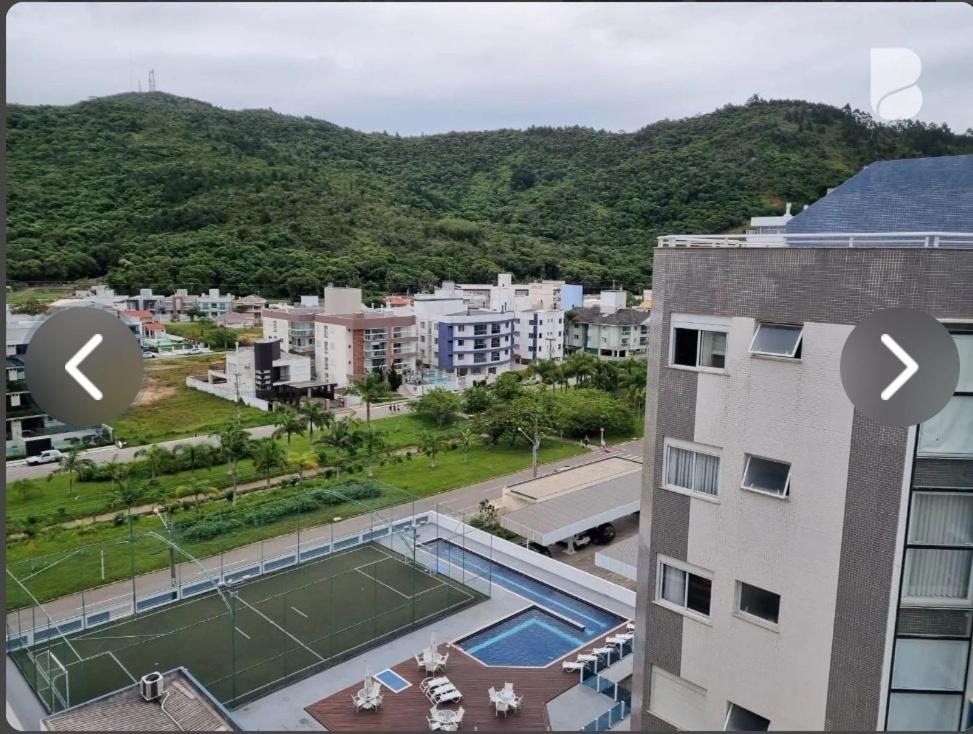 Apartamento 3 dormitorios e 2 vagas de garagem