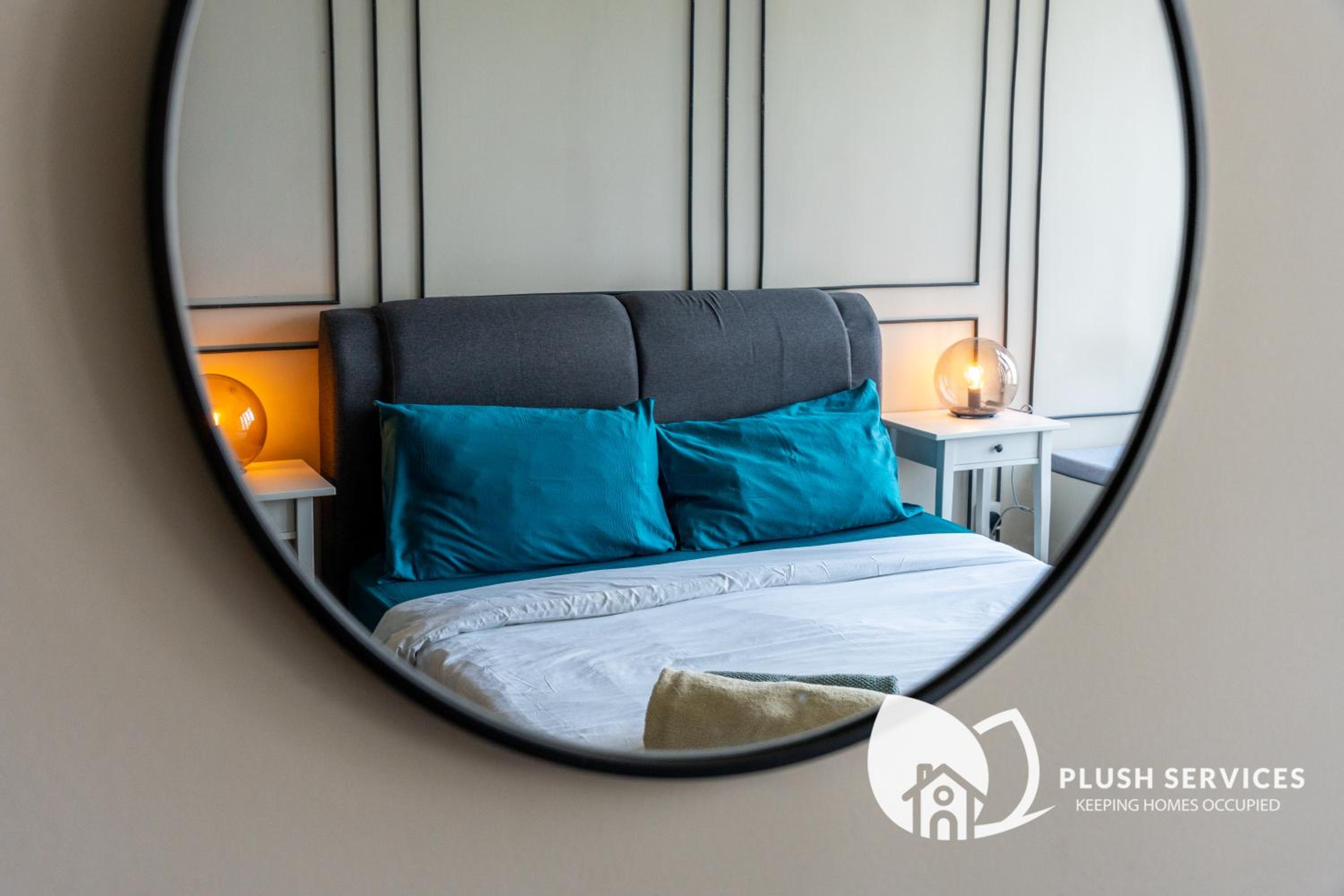 CeylonZ Suites by Plush