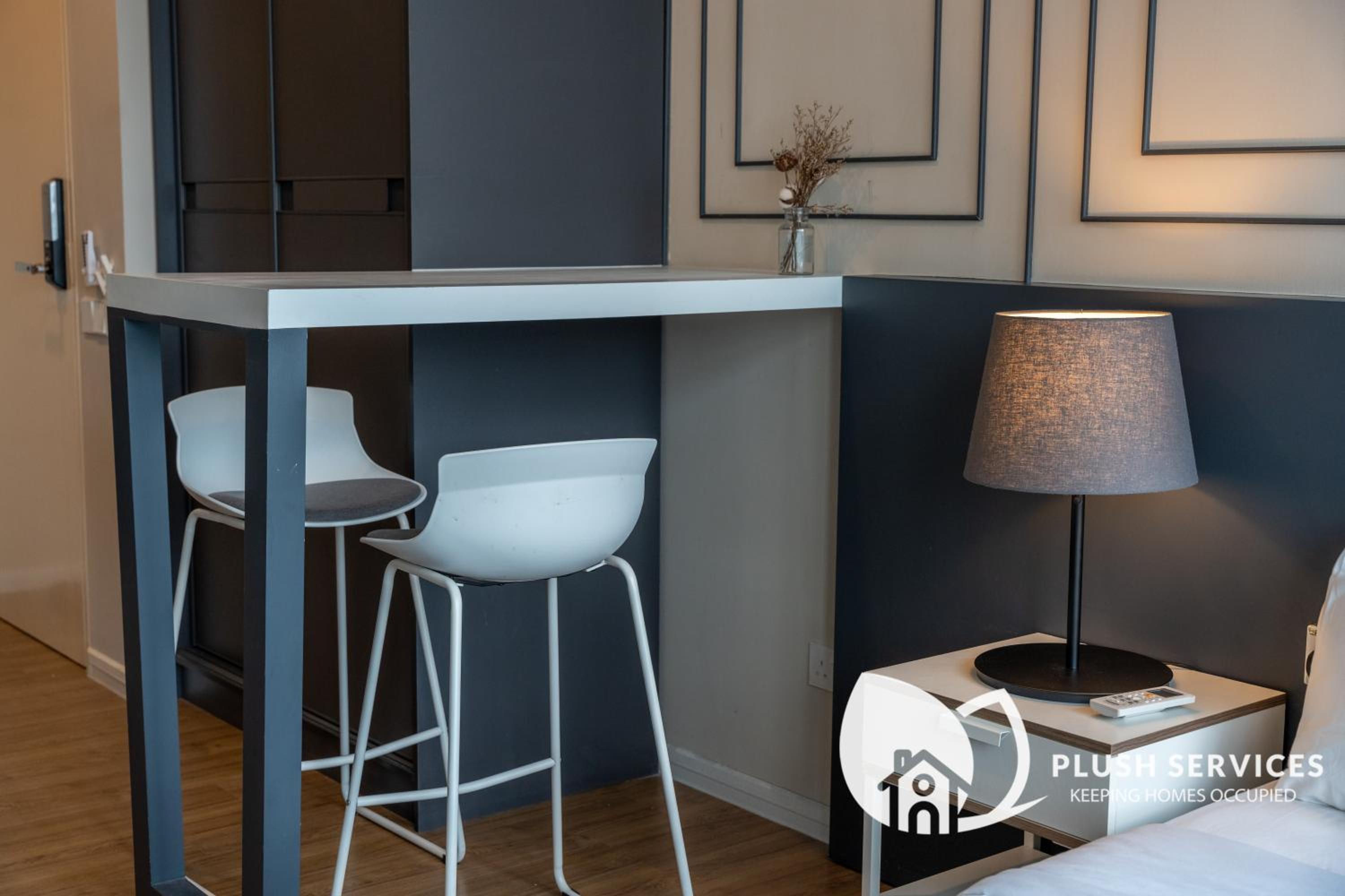 CeylonZ Suites by Plush
