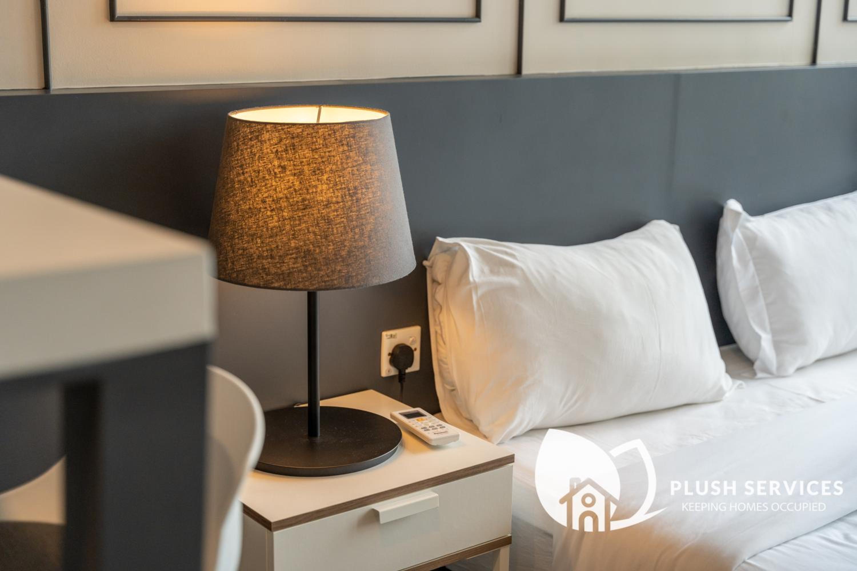 CeylonZ Suites by Plush