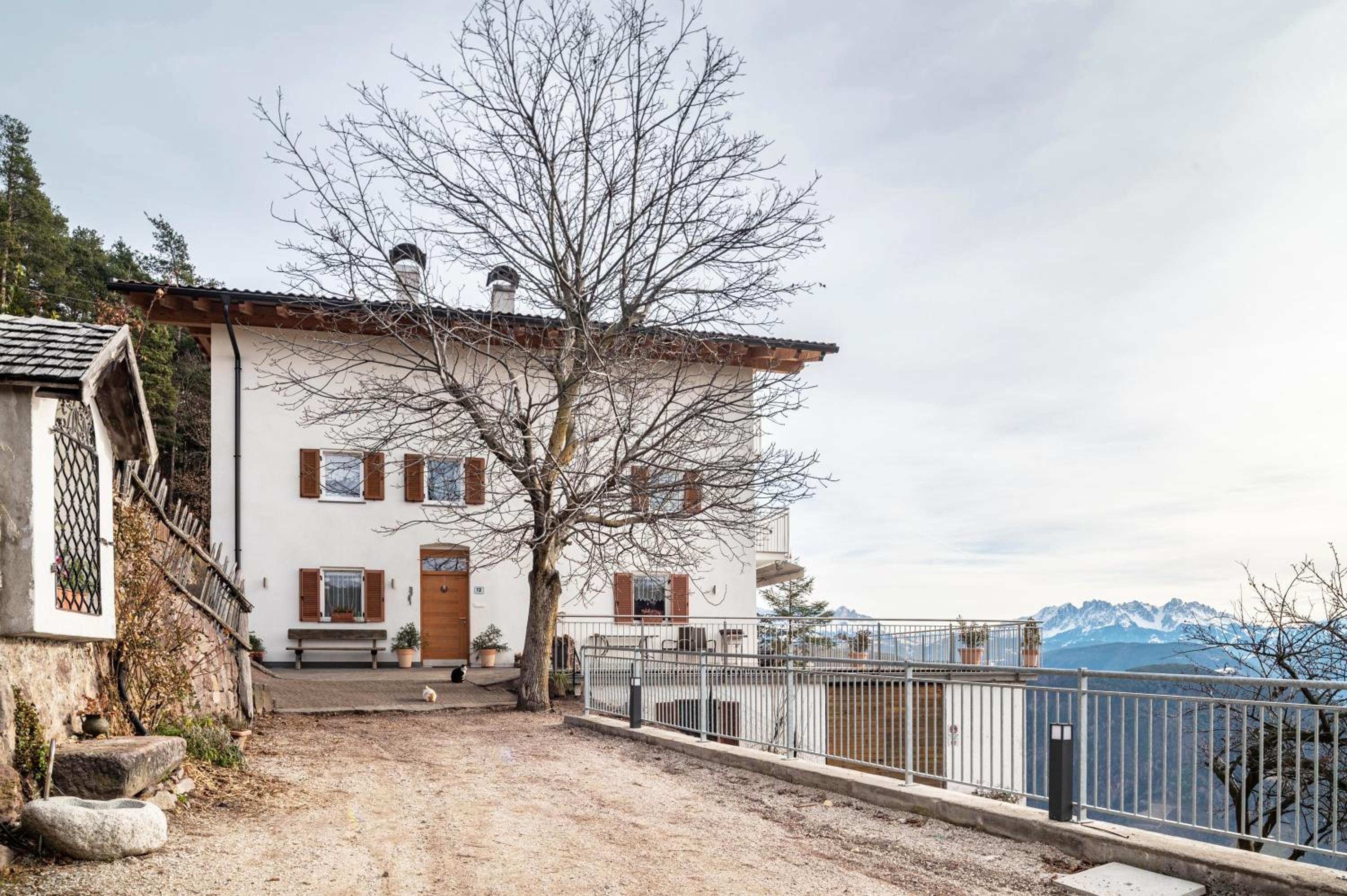 Reiterhof Apt Gaia view 2