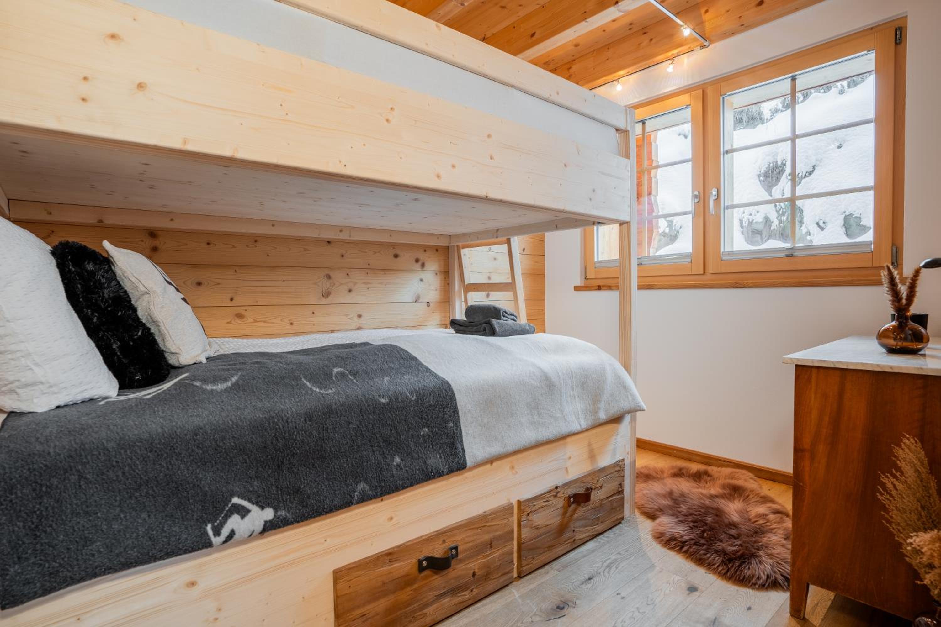 Chalet Marmo by HomeFlow