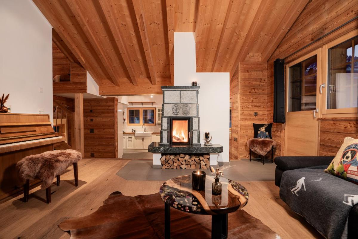 Chalet Marmo by HomeFlow