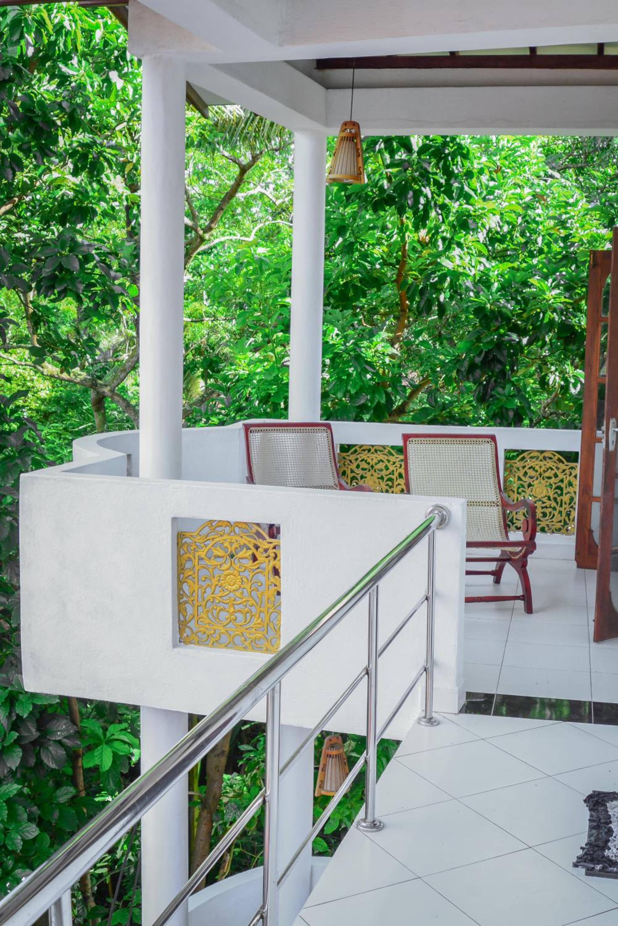 SAKURAHANA VILLA AND AYURVEDA