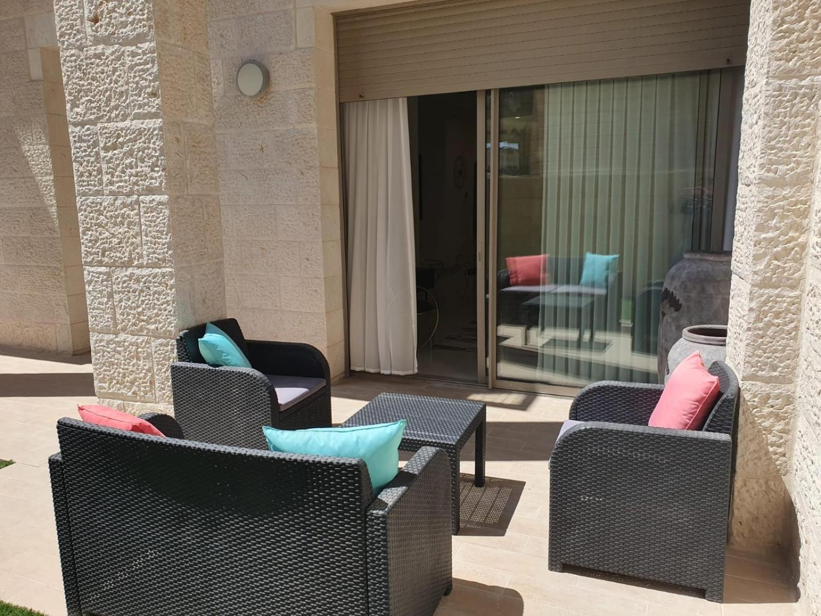 Mounbaz Royal Suites - Alefimmoed view 4