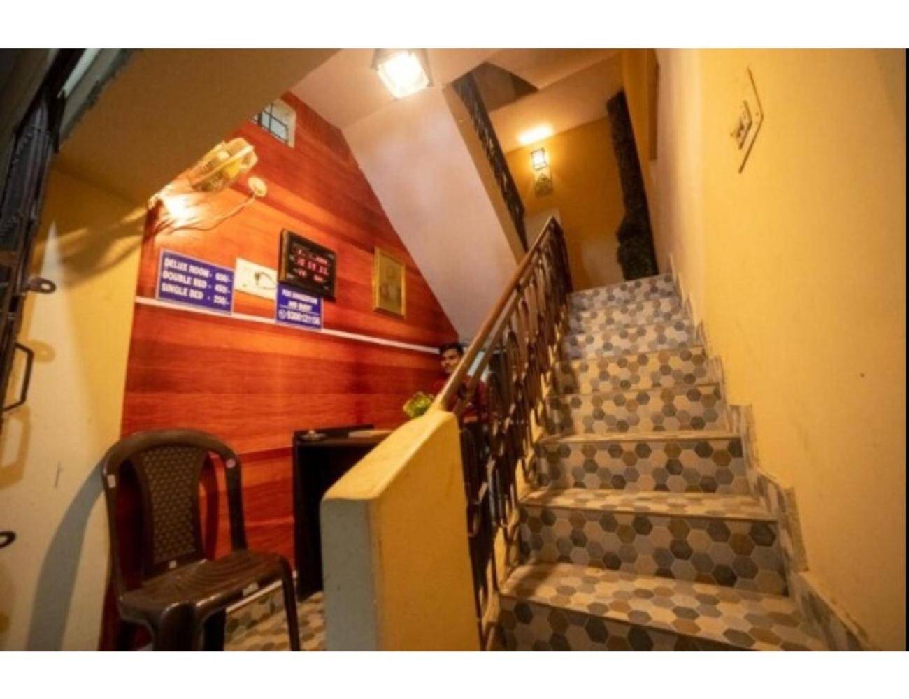 Bisman Lodge, Jabalpur
