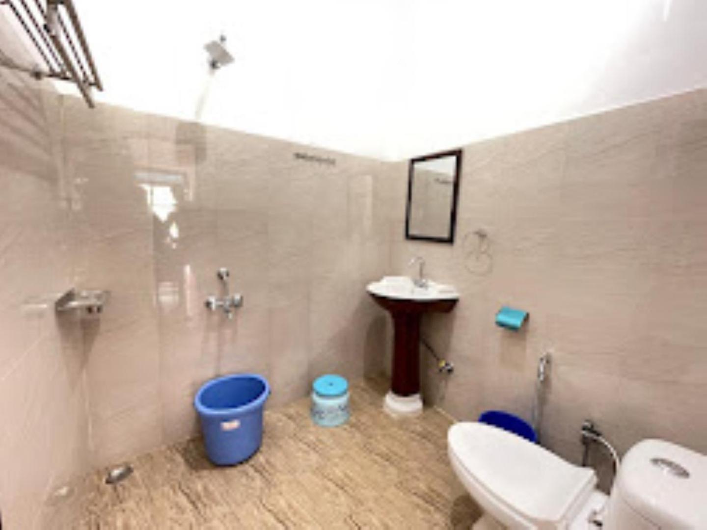 Photo 9