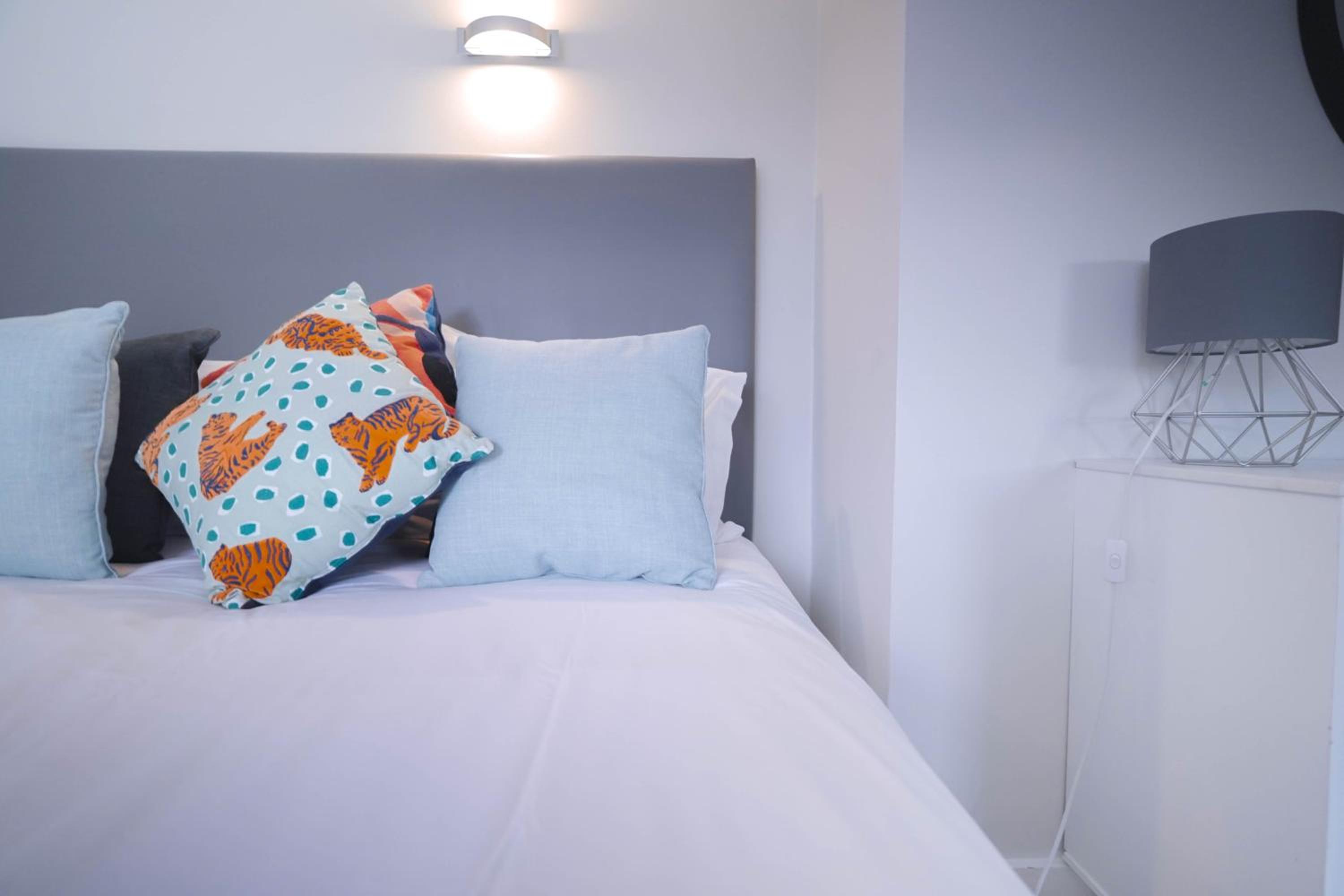 Camden Serviced Apartments by Globe Apartments