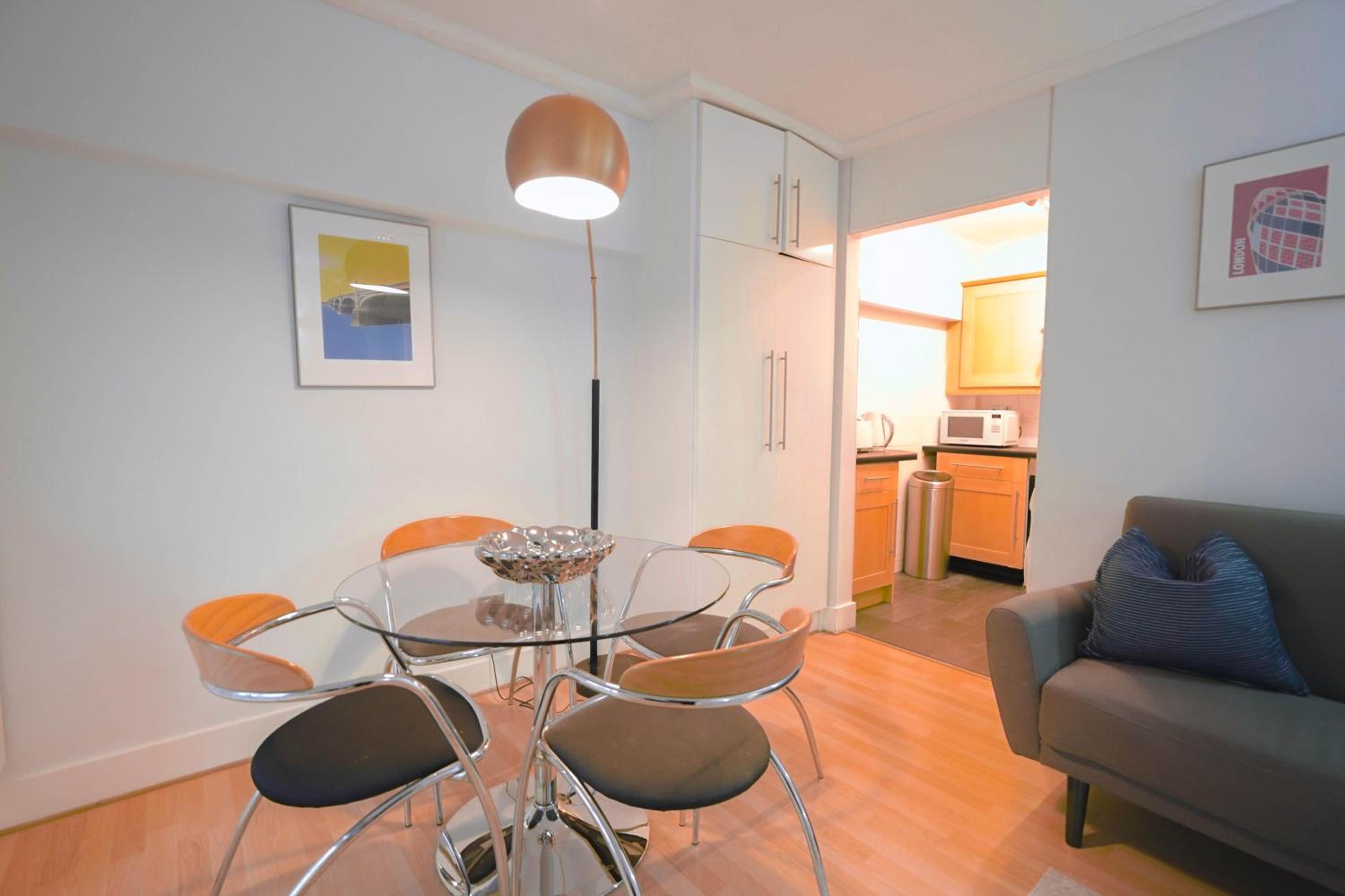 Camden Serviced Apartments by Globe Apartments