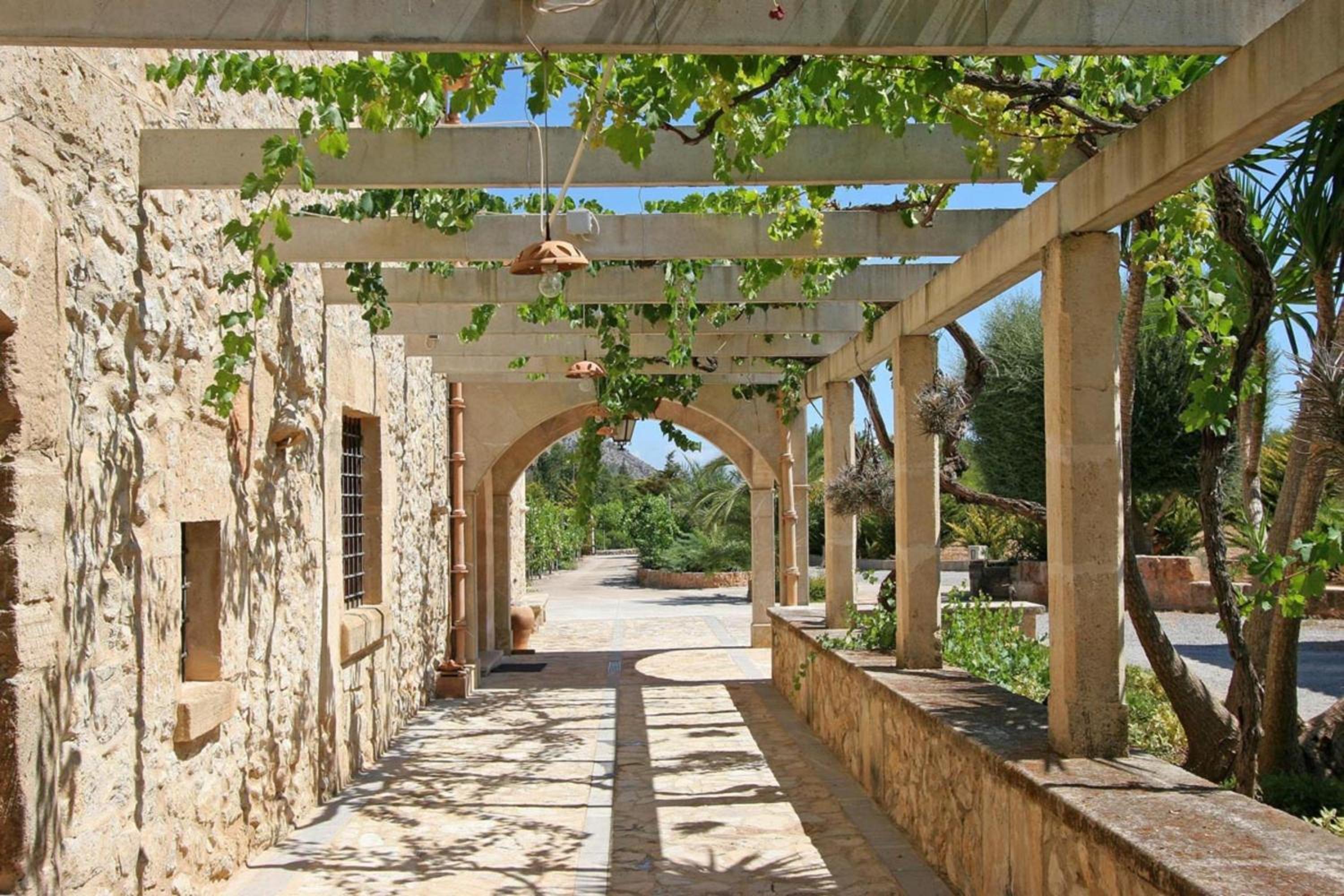 Beautiful Mallorca Villa - 4 Bedrooms - Villa Charming Grove - Private Pool and Magical Scenery - Pollensa view 5