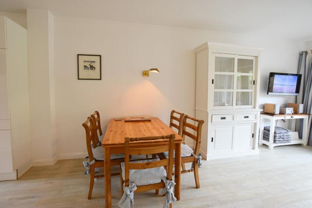 Ferienhaus West-Hüs 30 view 4