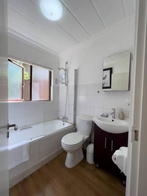 17 Riepen avenue Sandhurst gate Sandton