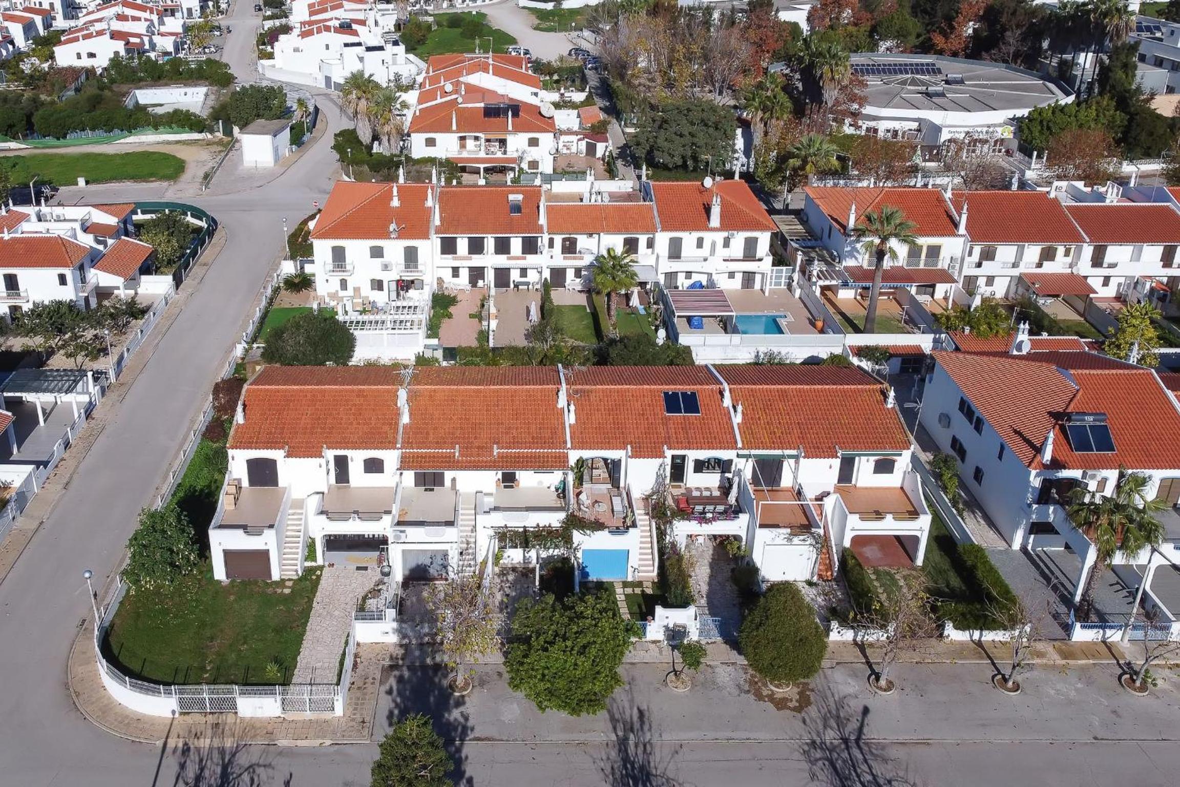 Vila Ramalhete W/ 3 BDR & Balcony by LovelyStay view 2