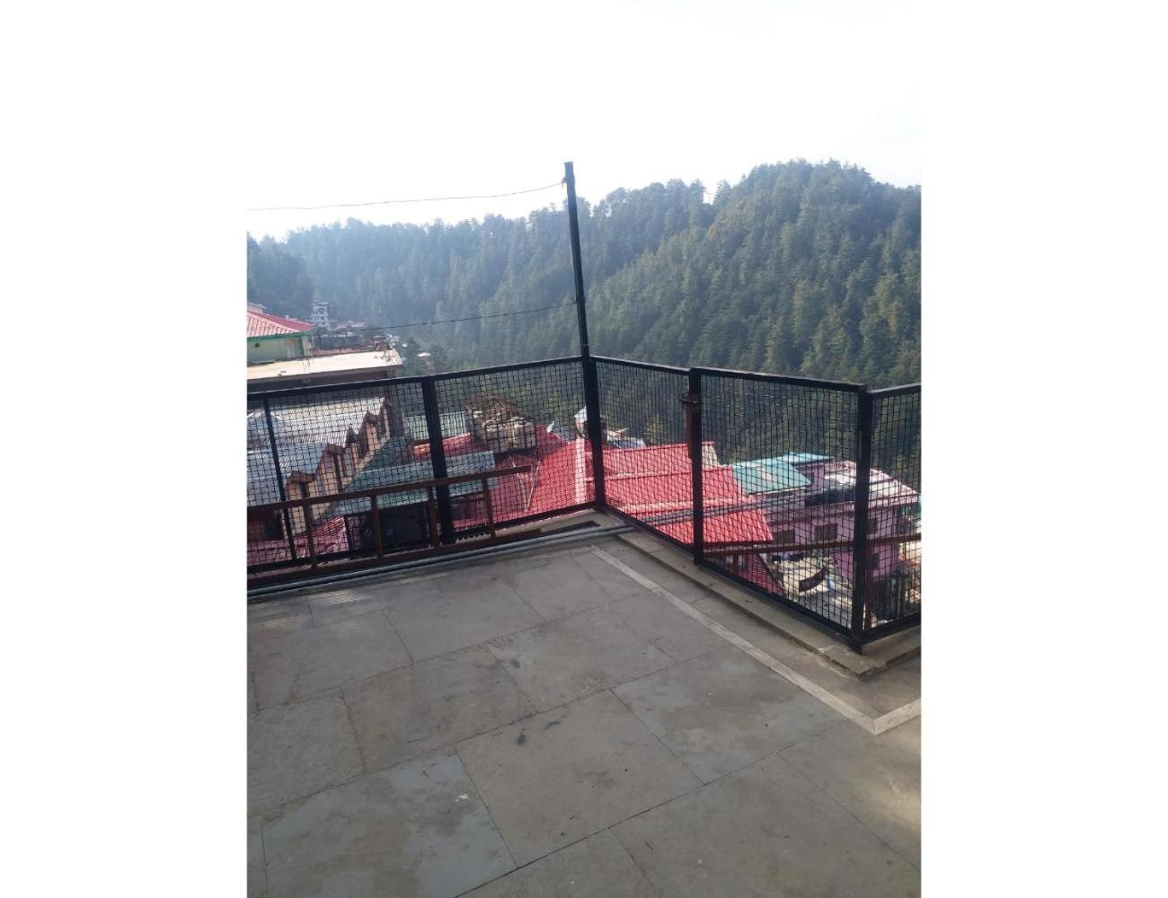 Chandel Home Stay , Shimla view 4