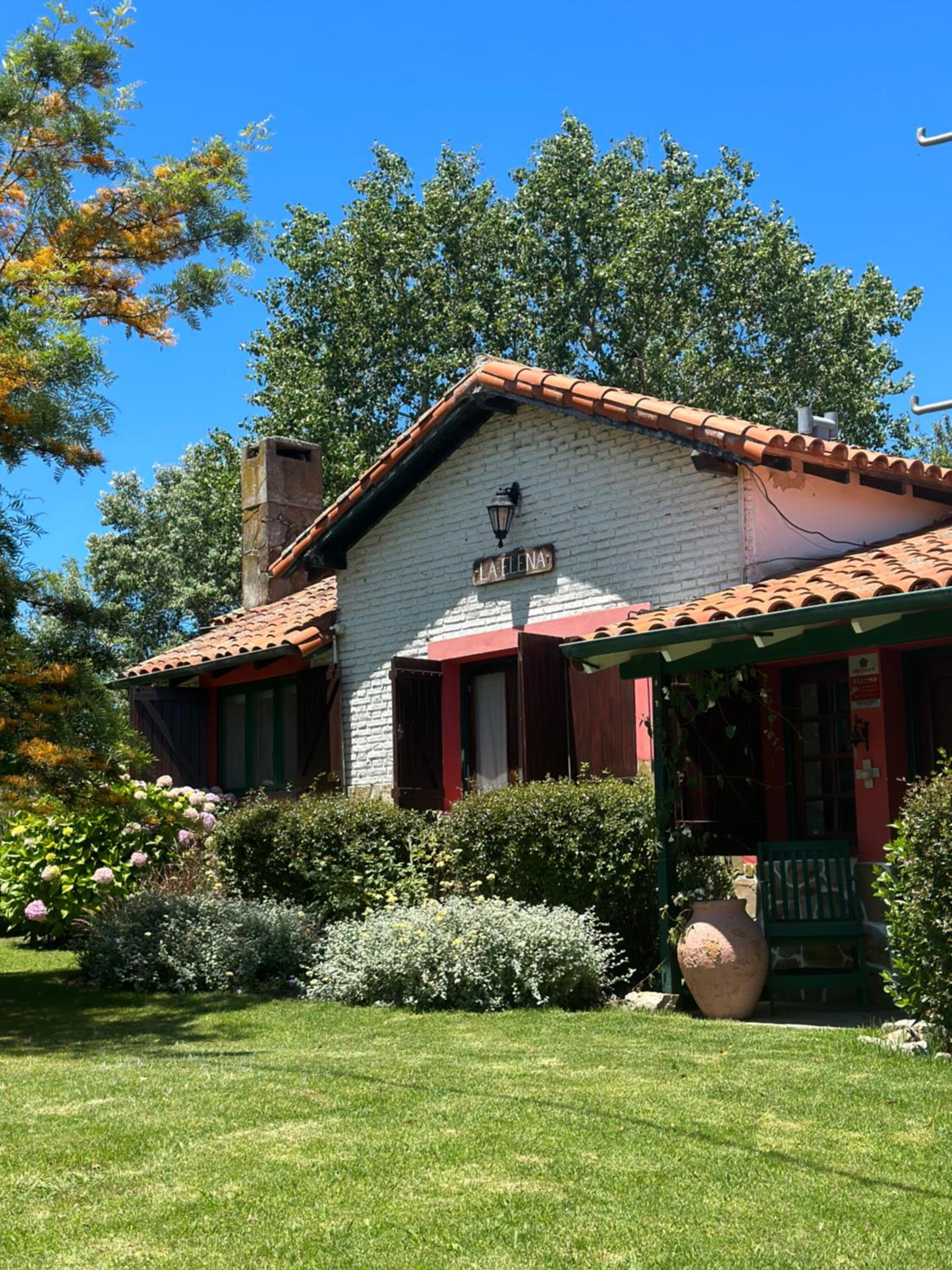 La Elena
