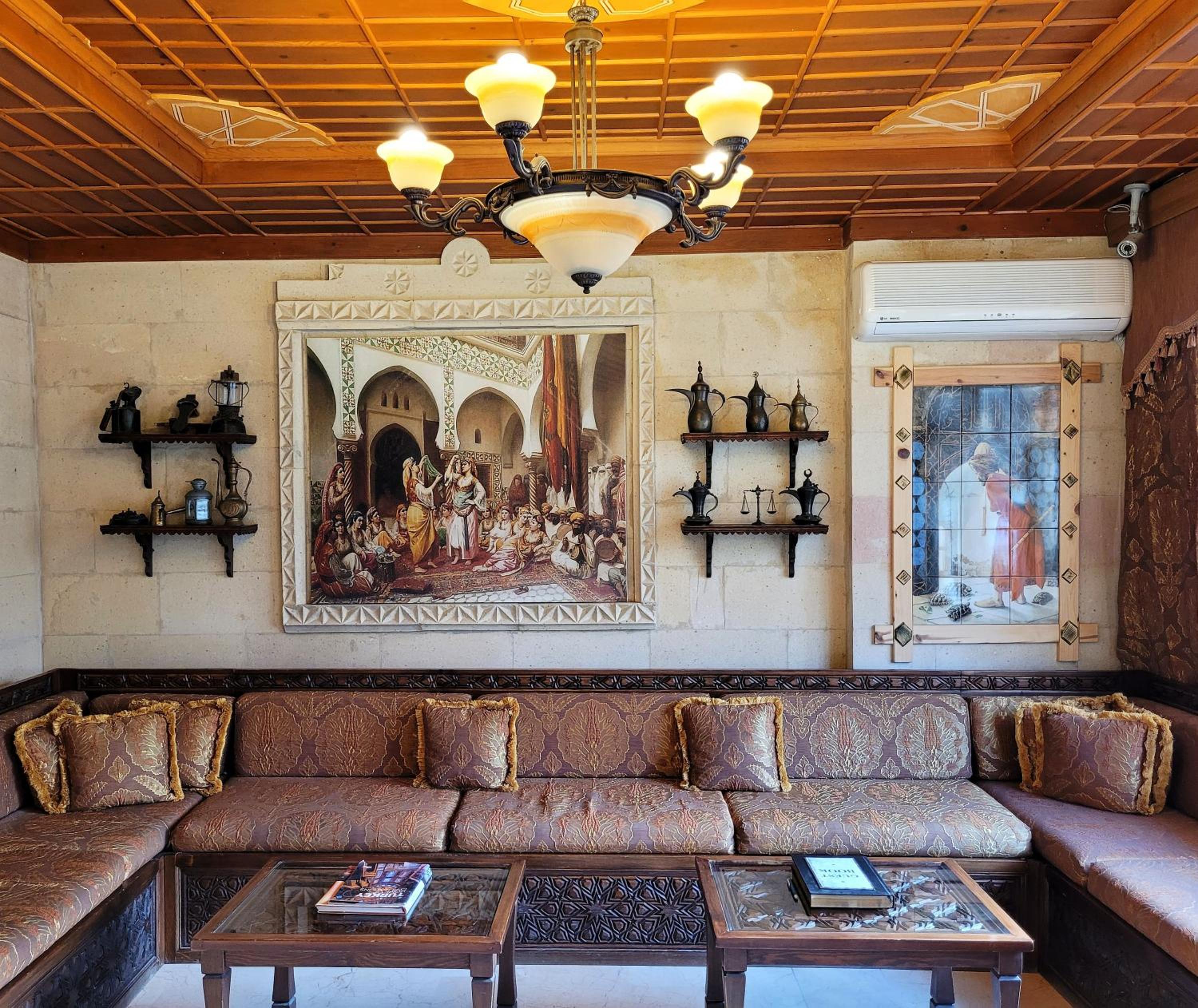 Saruhan Otel - Image 10