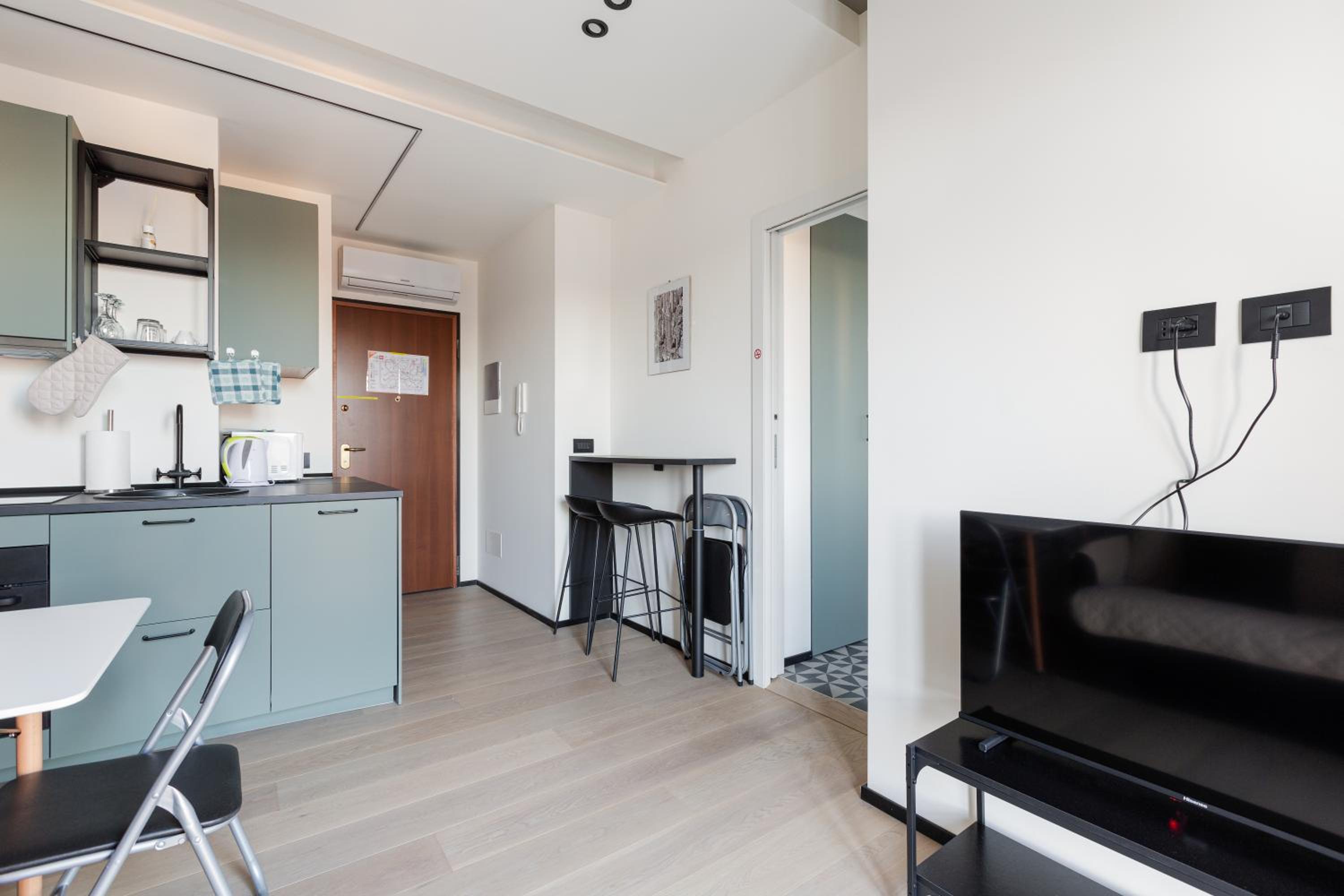 GuestHost - Milano Renovated Studio APTS