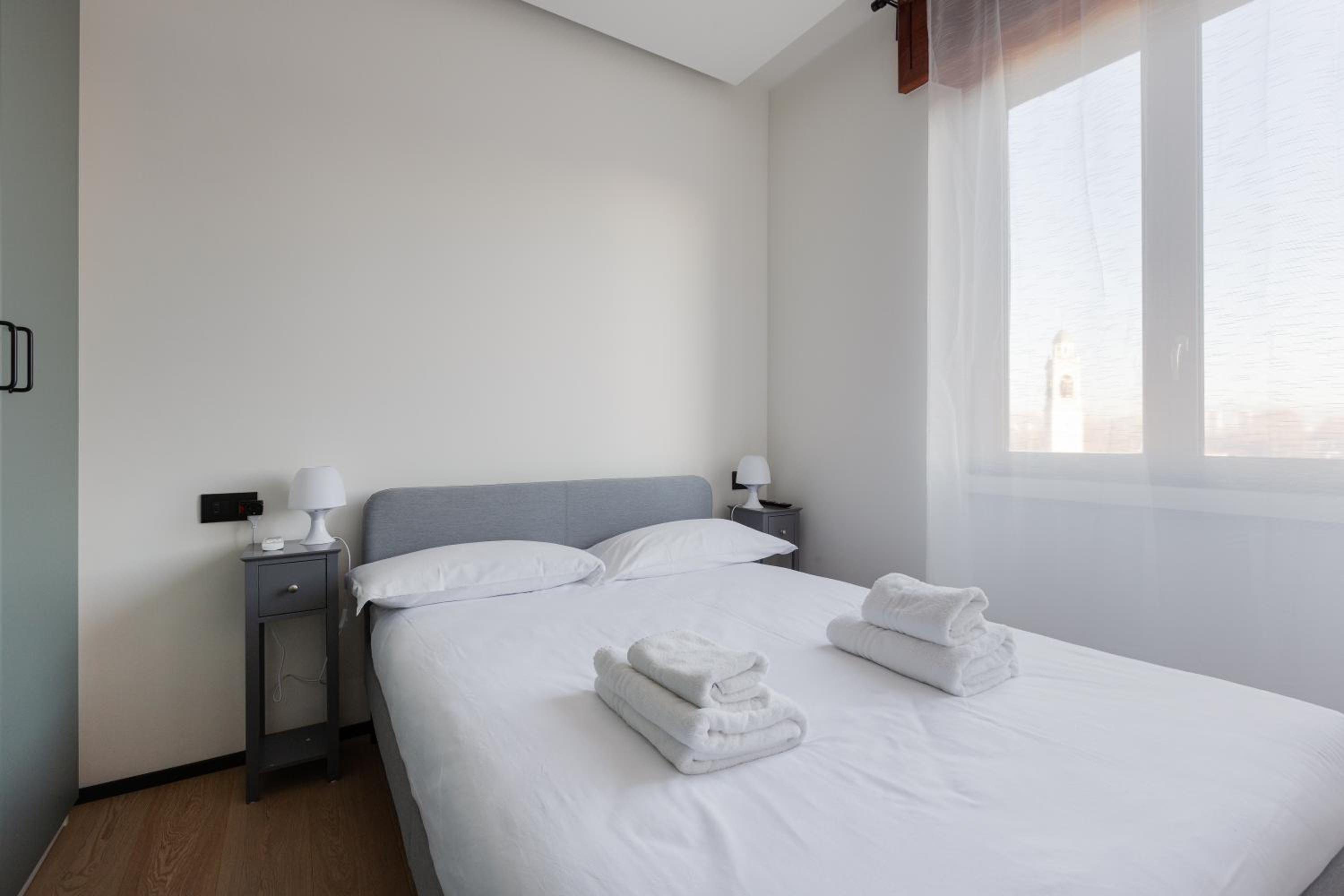 GuestHost - Milano Renovated Studio APTS