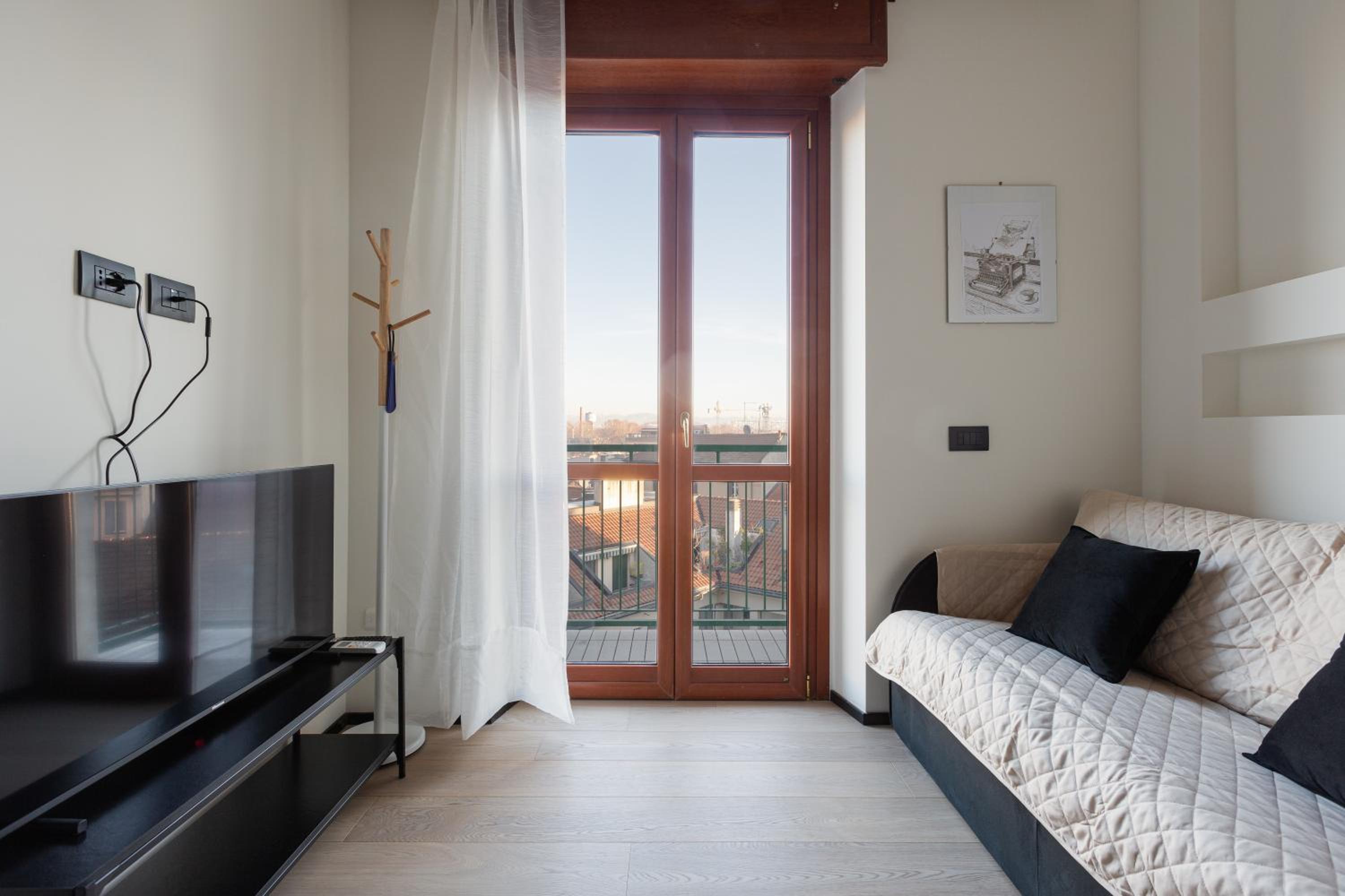 GuestHost - Milano Renovated Studio APTS