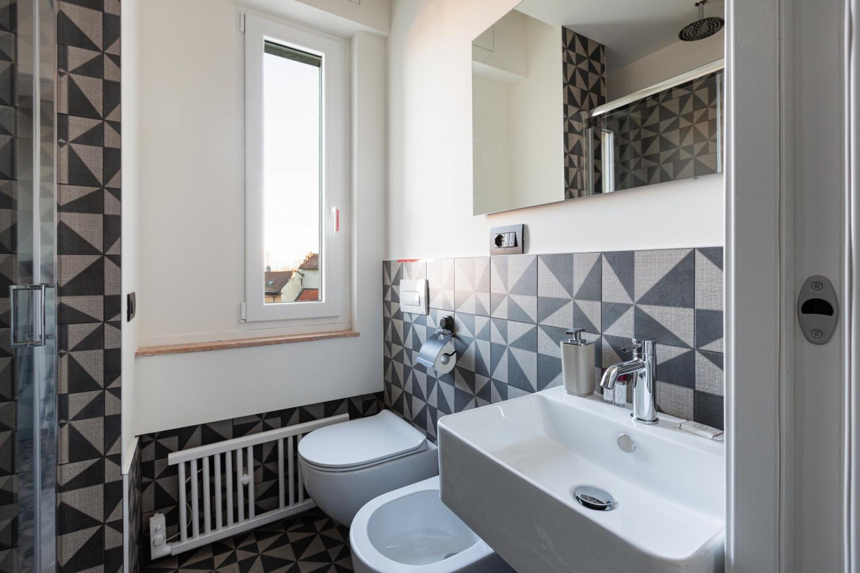 GuestHost - Milano Renovated Studio APTS