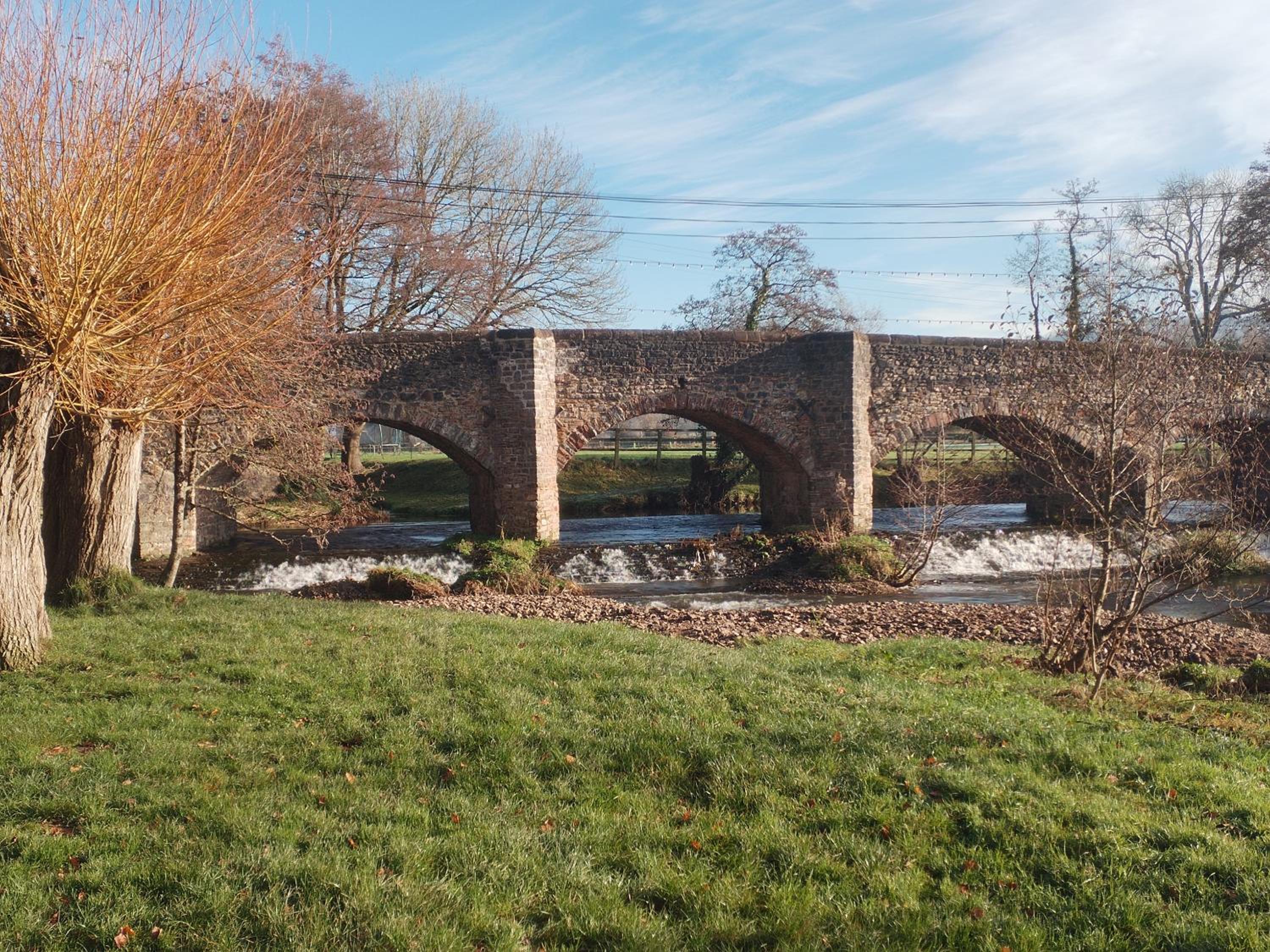 Spacious and sunny accommodation with Underfloor heating throughout