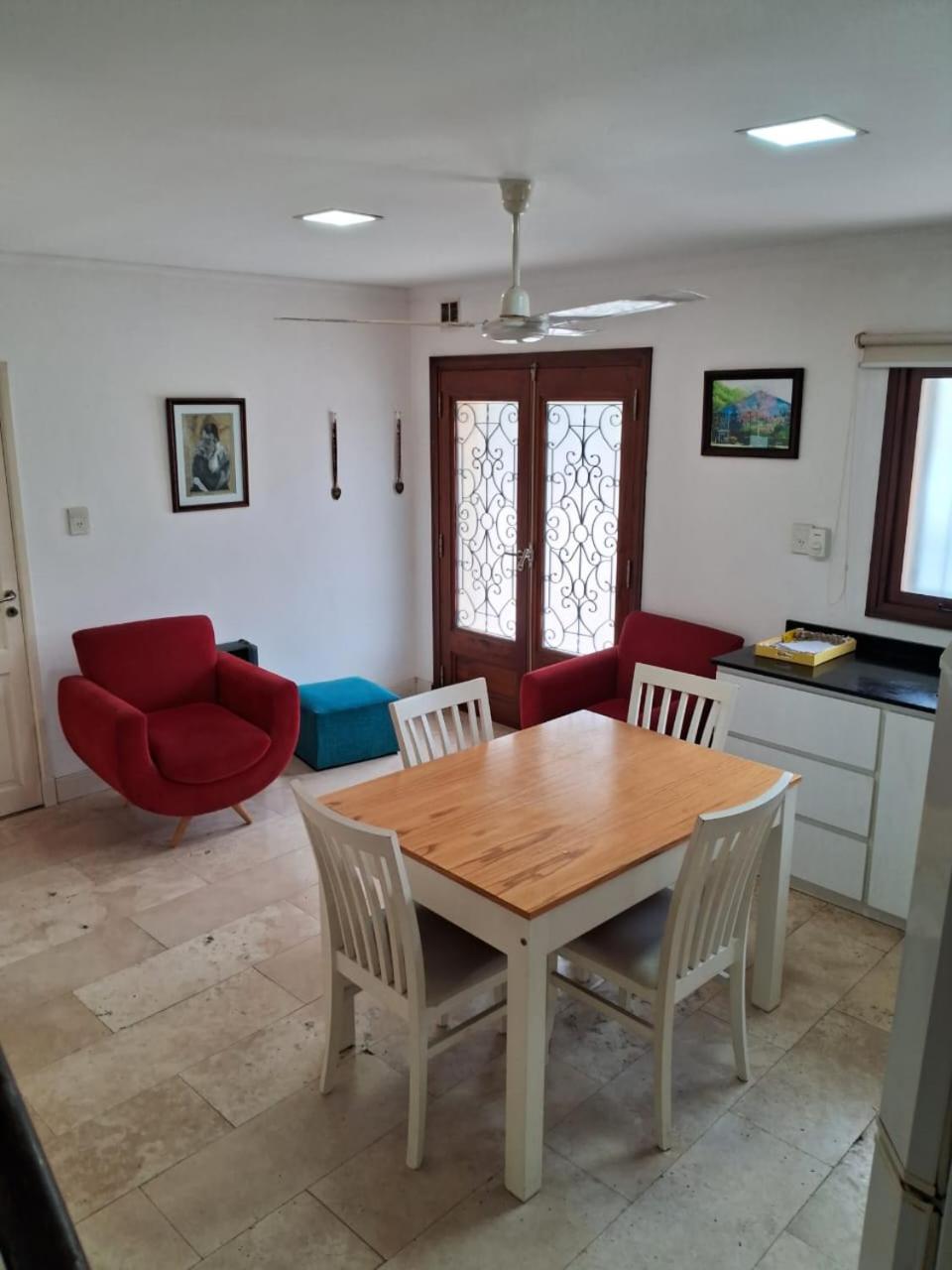 DUPLEX