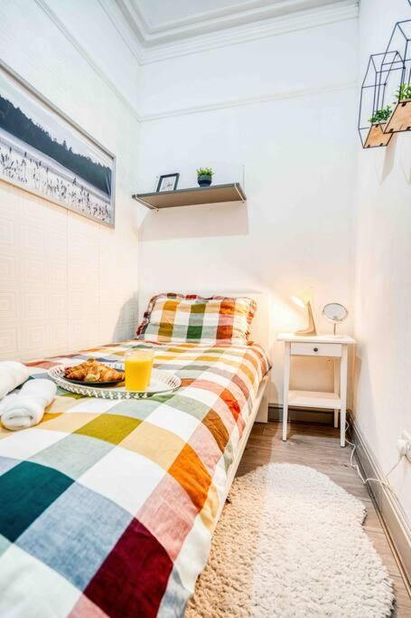 Spacious 3-bed with Free Parking