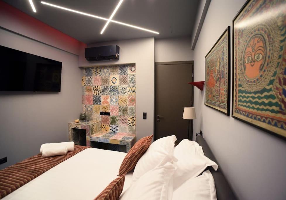 Luxury apt for Friends & Family, at Mitropoleos