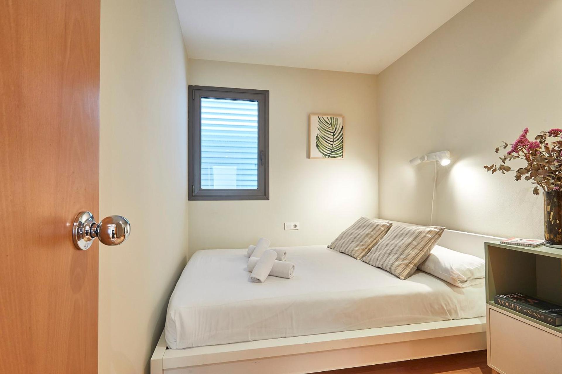 BBarcelona Plaça Universitat Flat