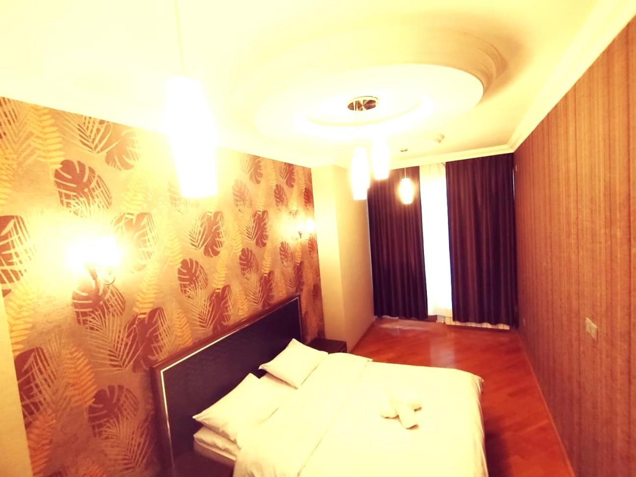 2-room luxurious apt - BAKU MALL